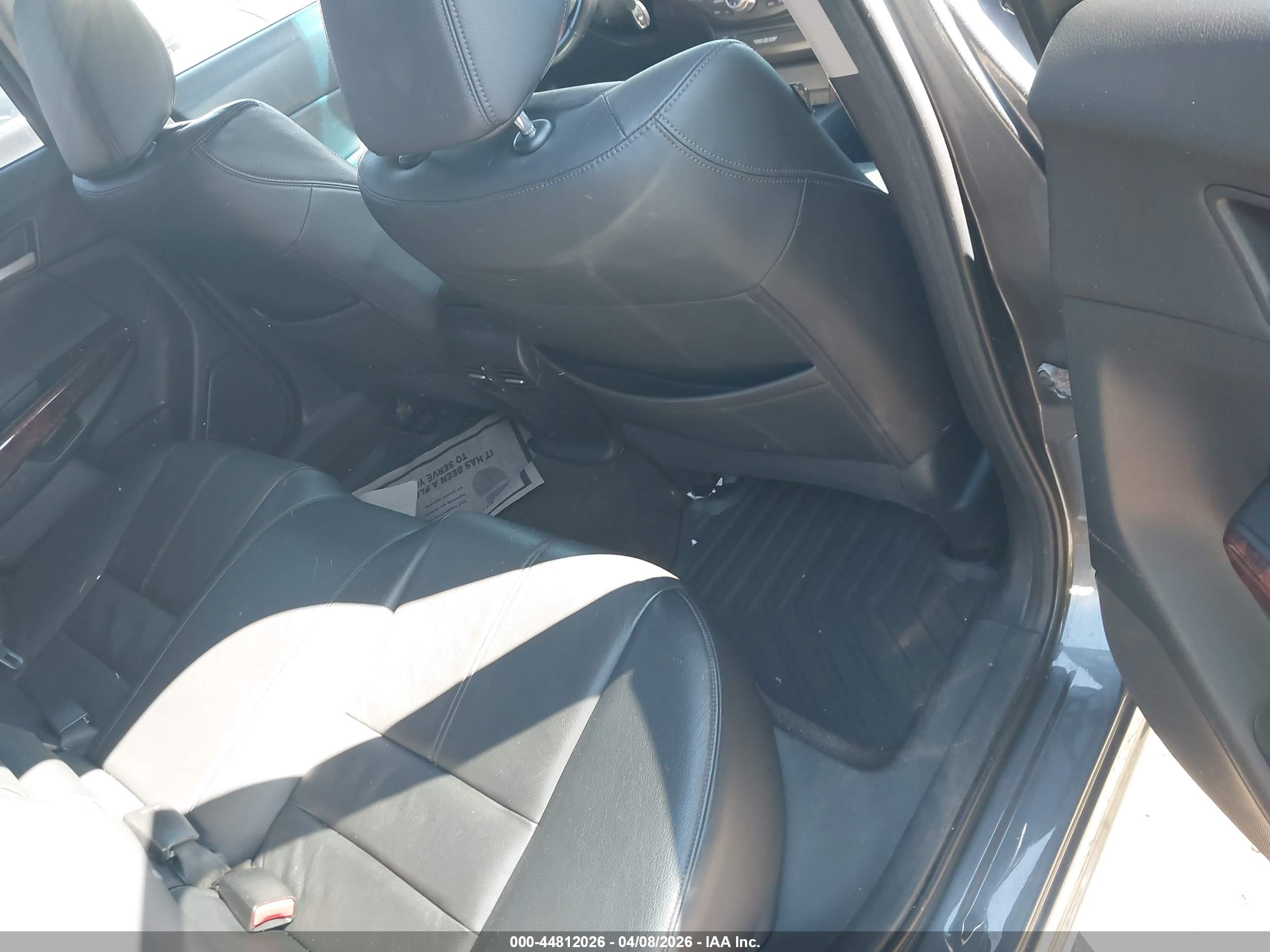 HONDA CROSSTOUR image 8