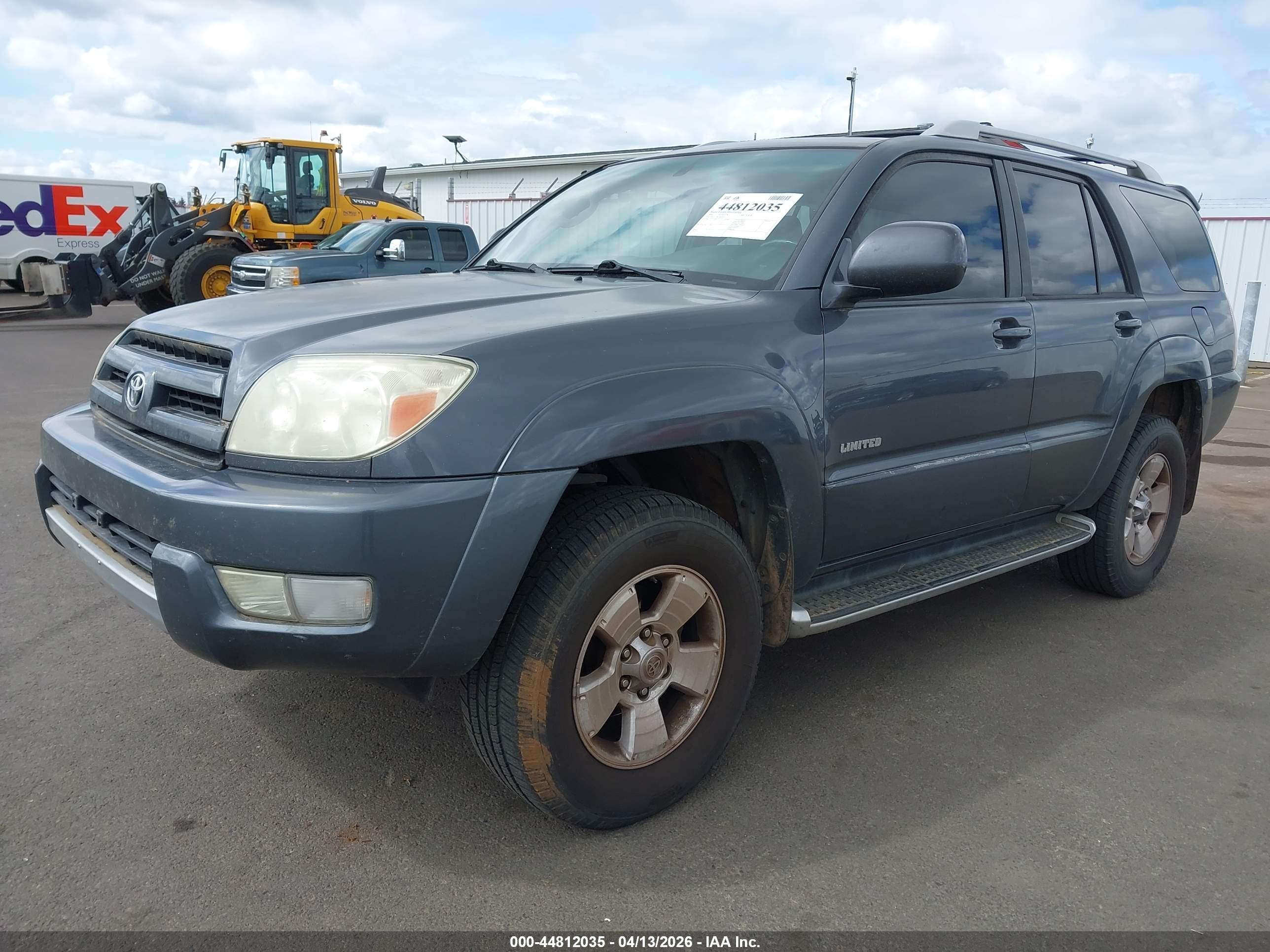 TOYOTA 4RUNNER image 2
