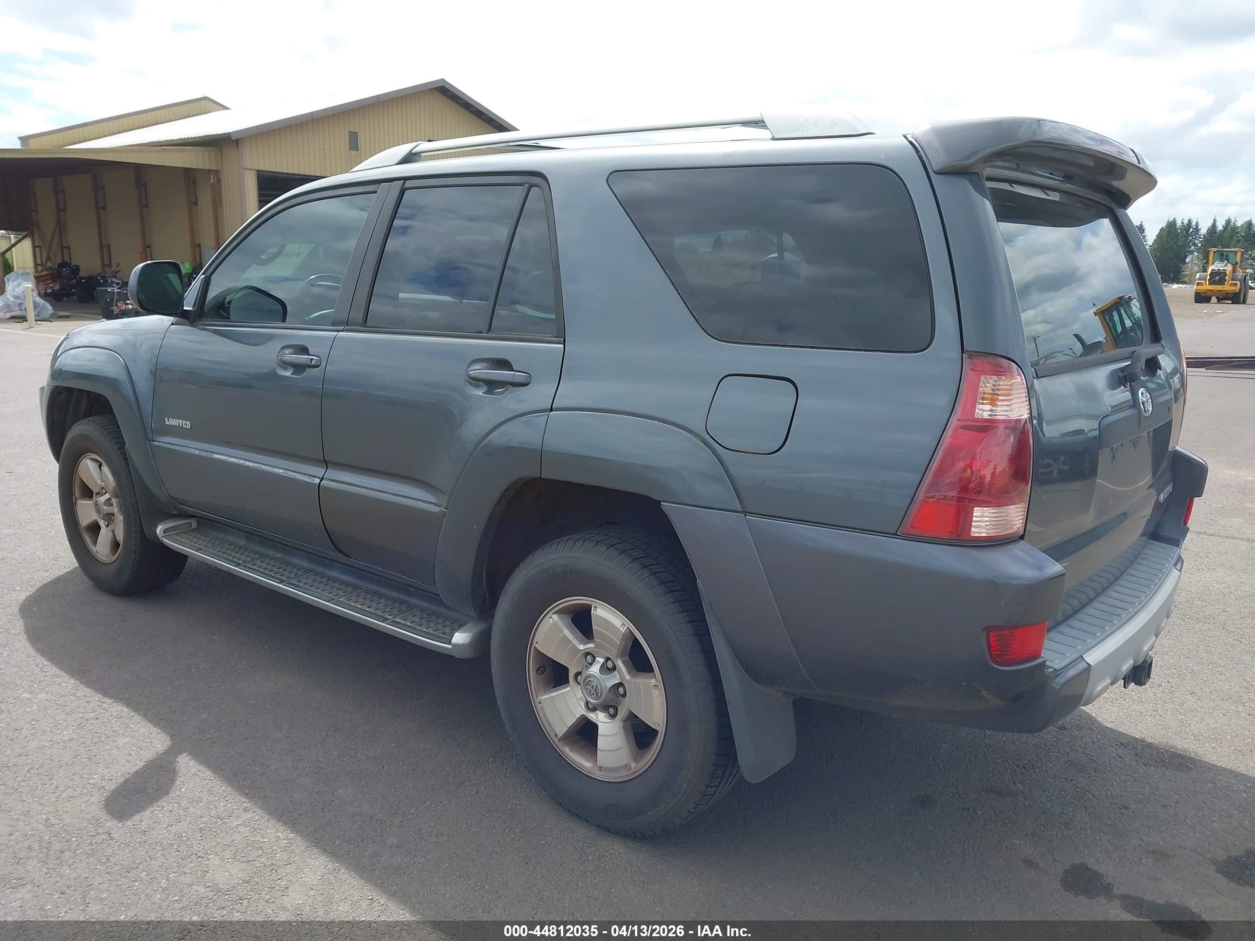 TOYOTA 4RUNNER image 3