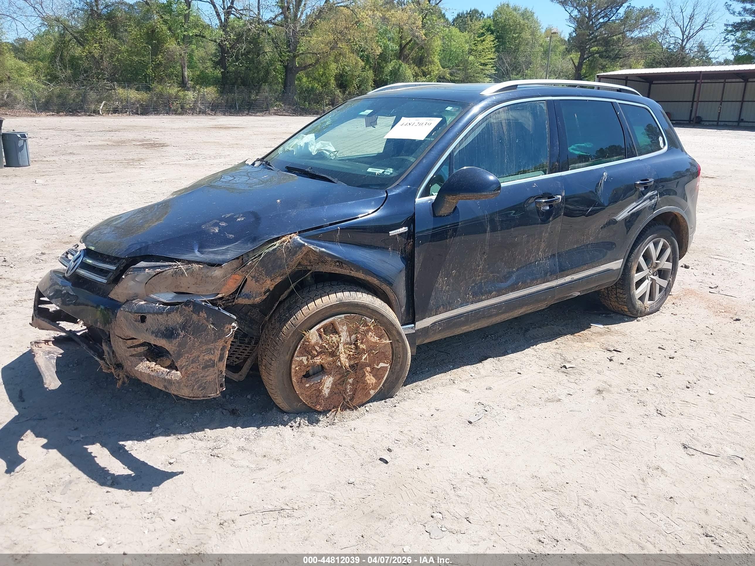 VOLKSWAGEN TOUAREG image 2