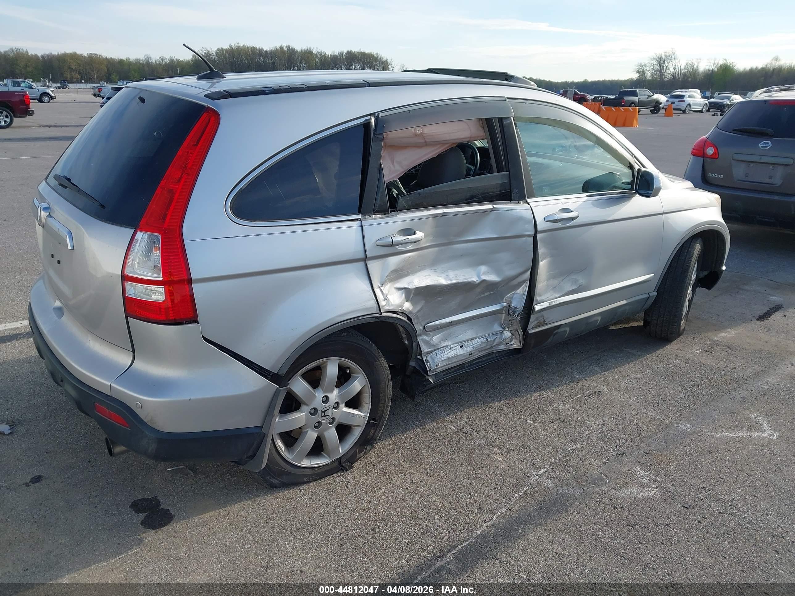 HONDA CR-V image 4