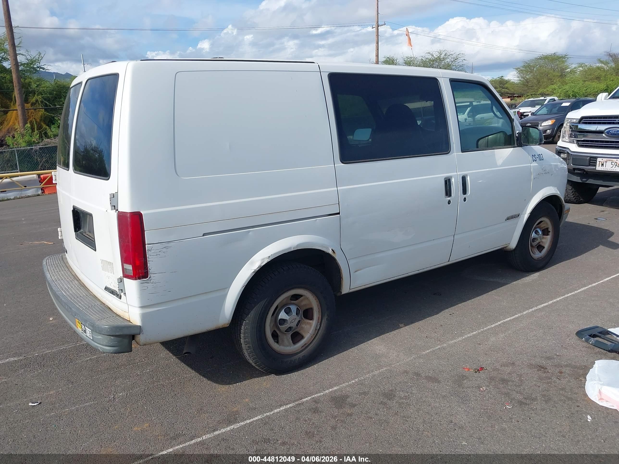 CHEVROLET ASTRO image 4