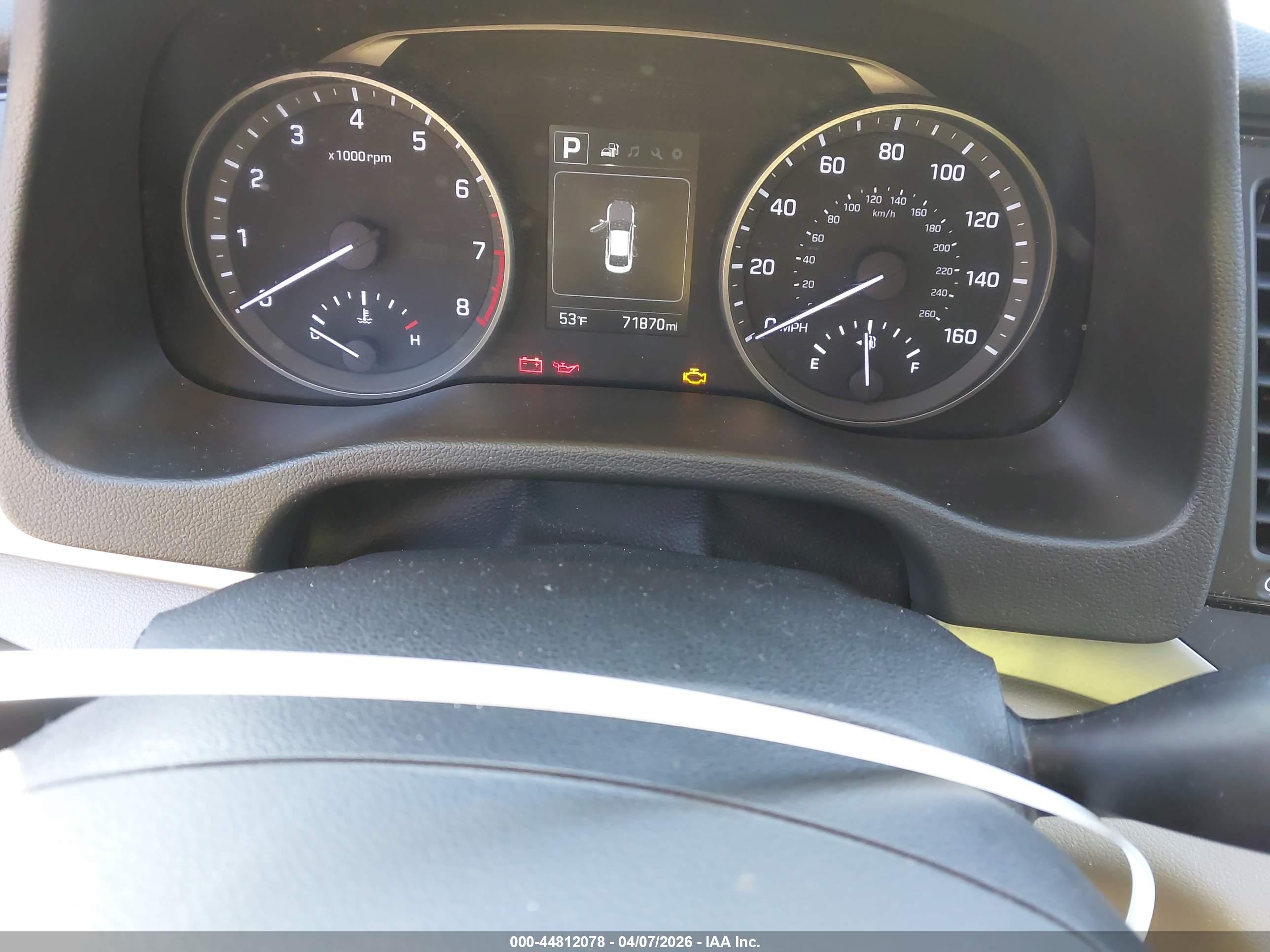 HYUNDAI ELANTRA image 7