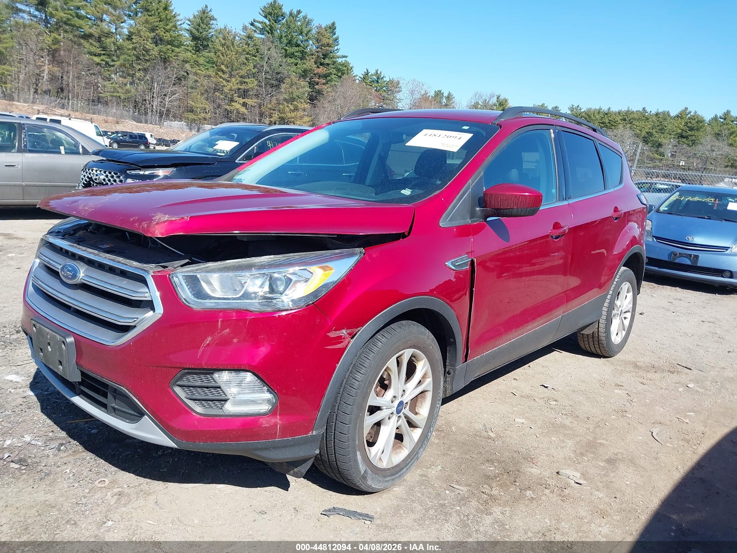 FORD ESCAPE image 2