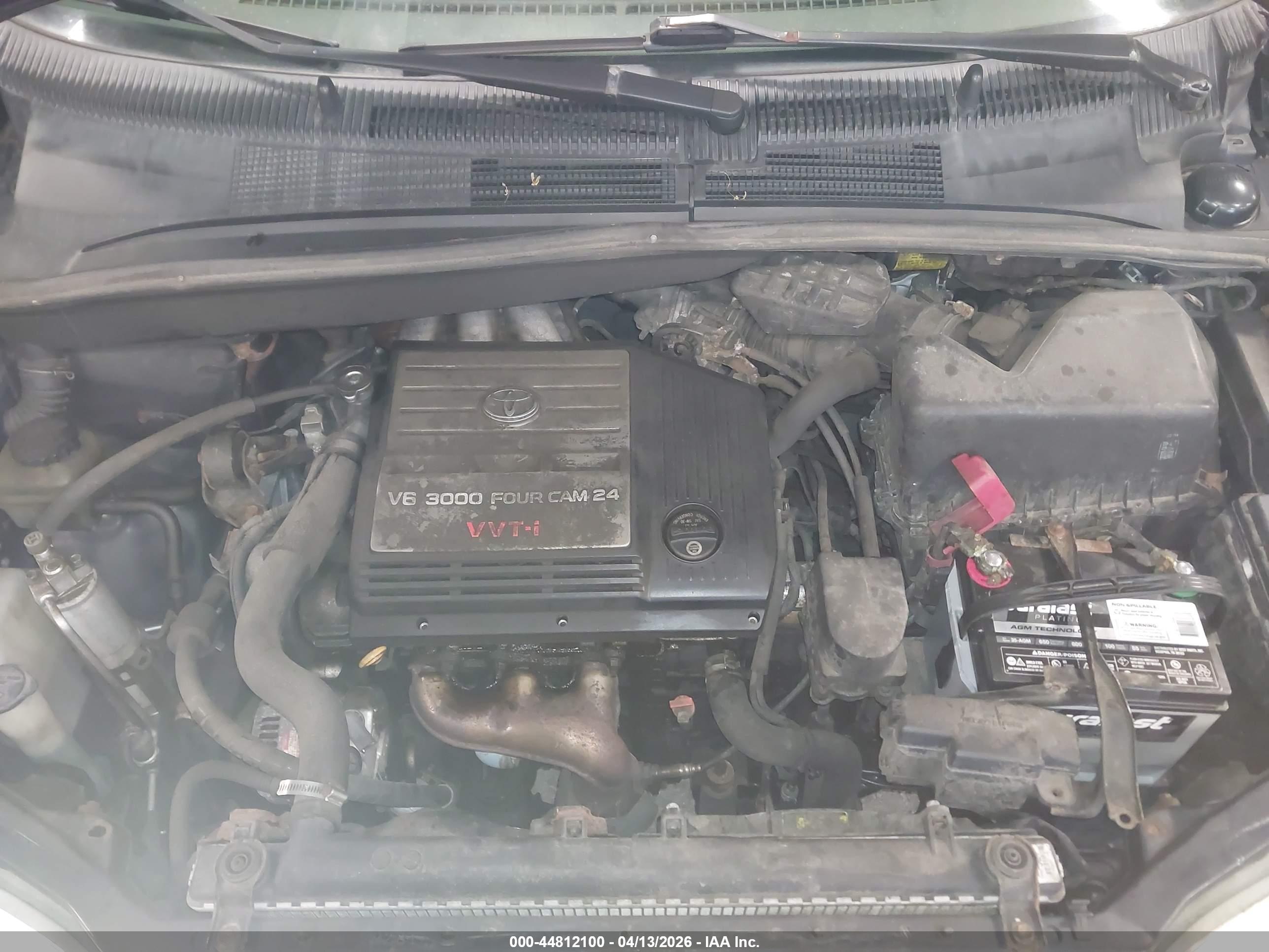 TOYOTA SIENNA image 10