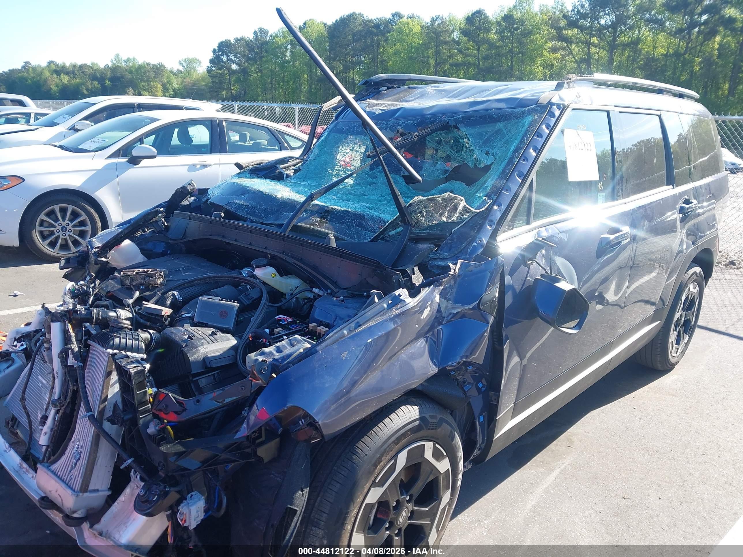 HYUNDAI SANTA image 2