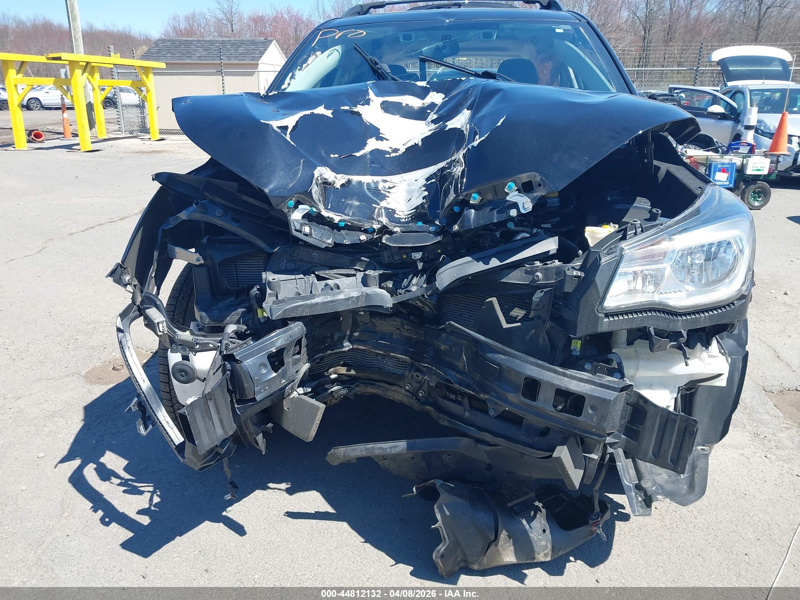 SUBARU FORESTER image 6