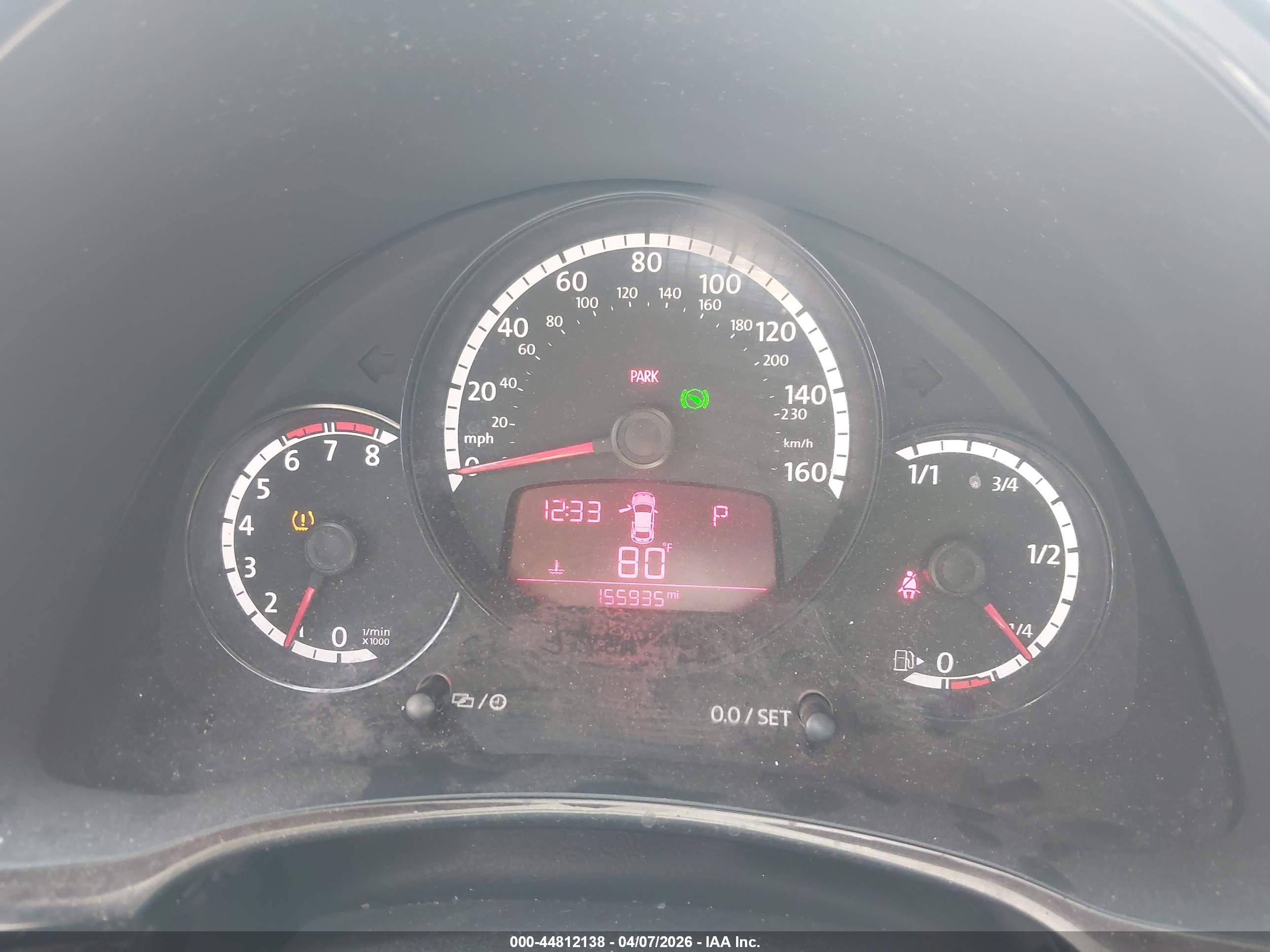 VOLKSWAGEN BEETLE image 7