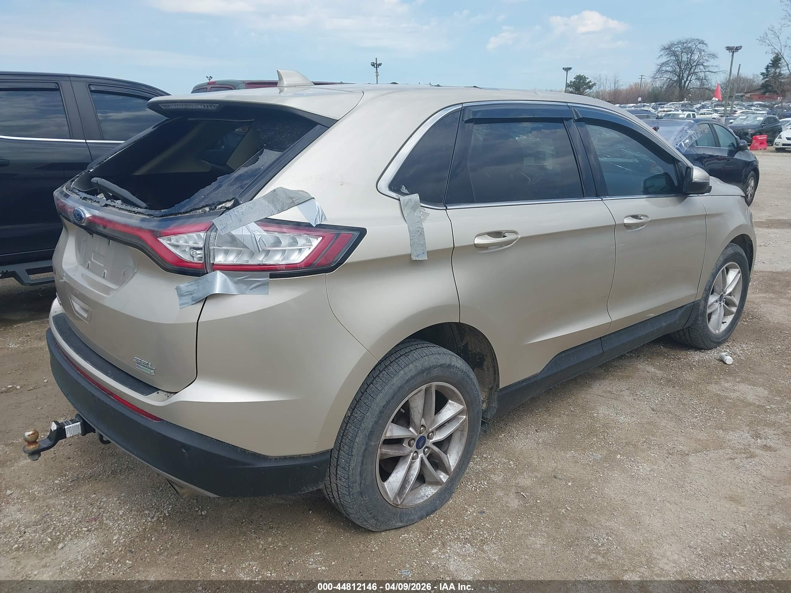 FORD EDGE image 4