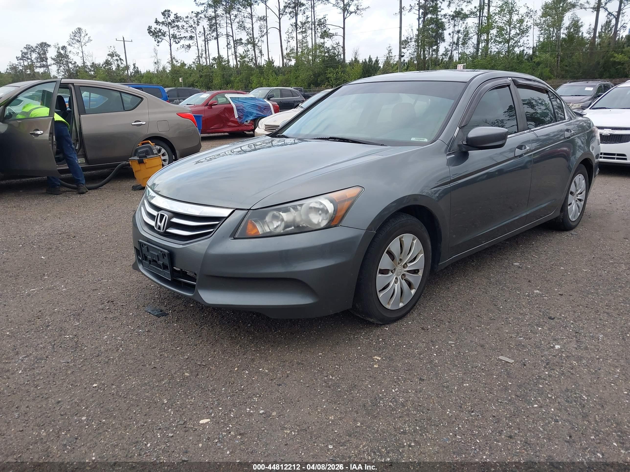 HONDA ACCORD image 2