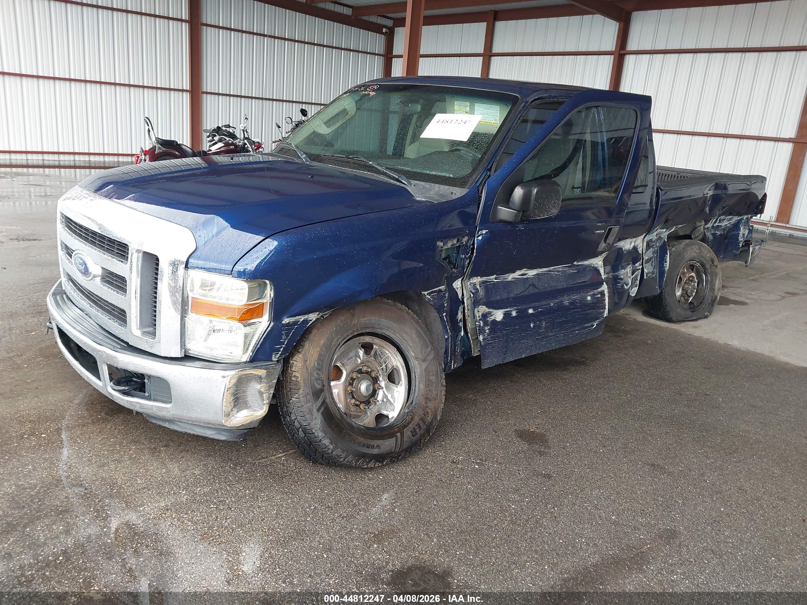 FORD F-250 image 2