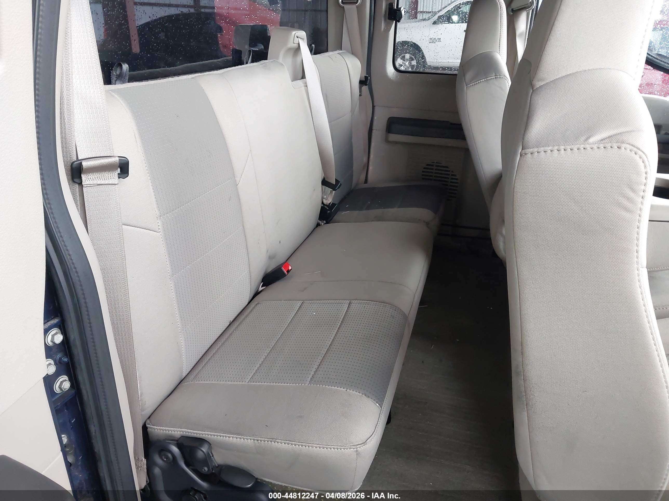 FORD F-250 image 8