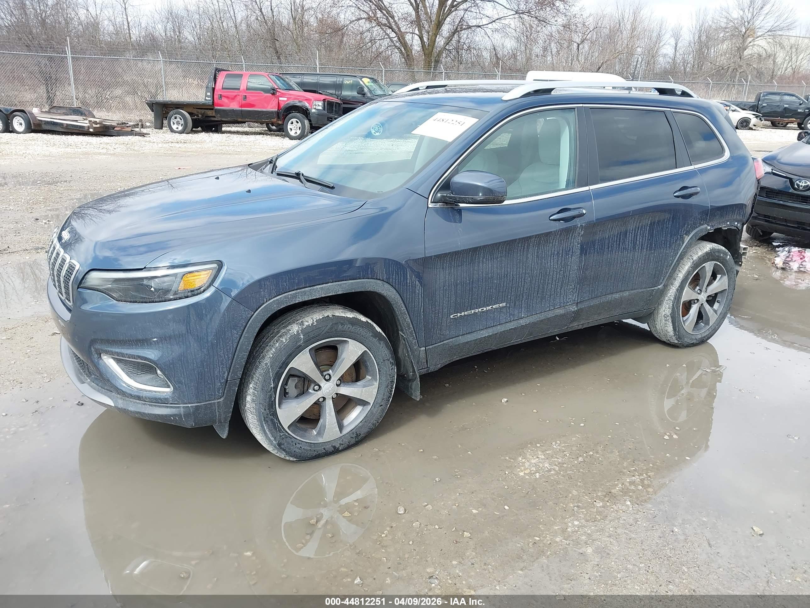 JEEP CHEROKEE image 2