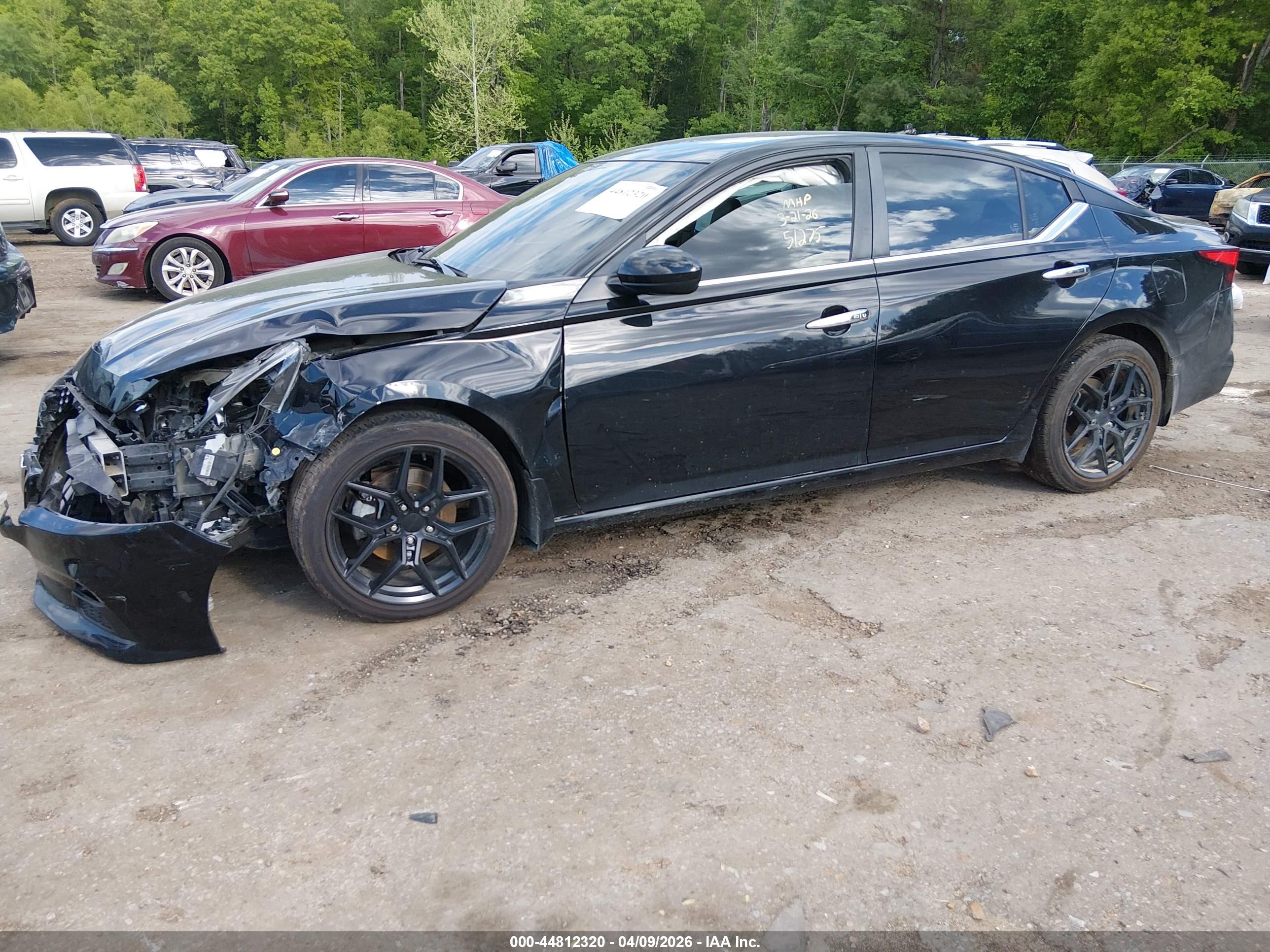 NISSAN ALTIMA image 2