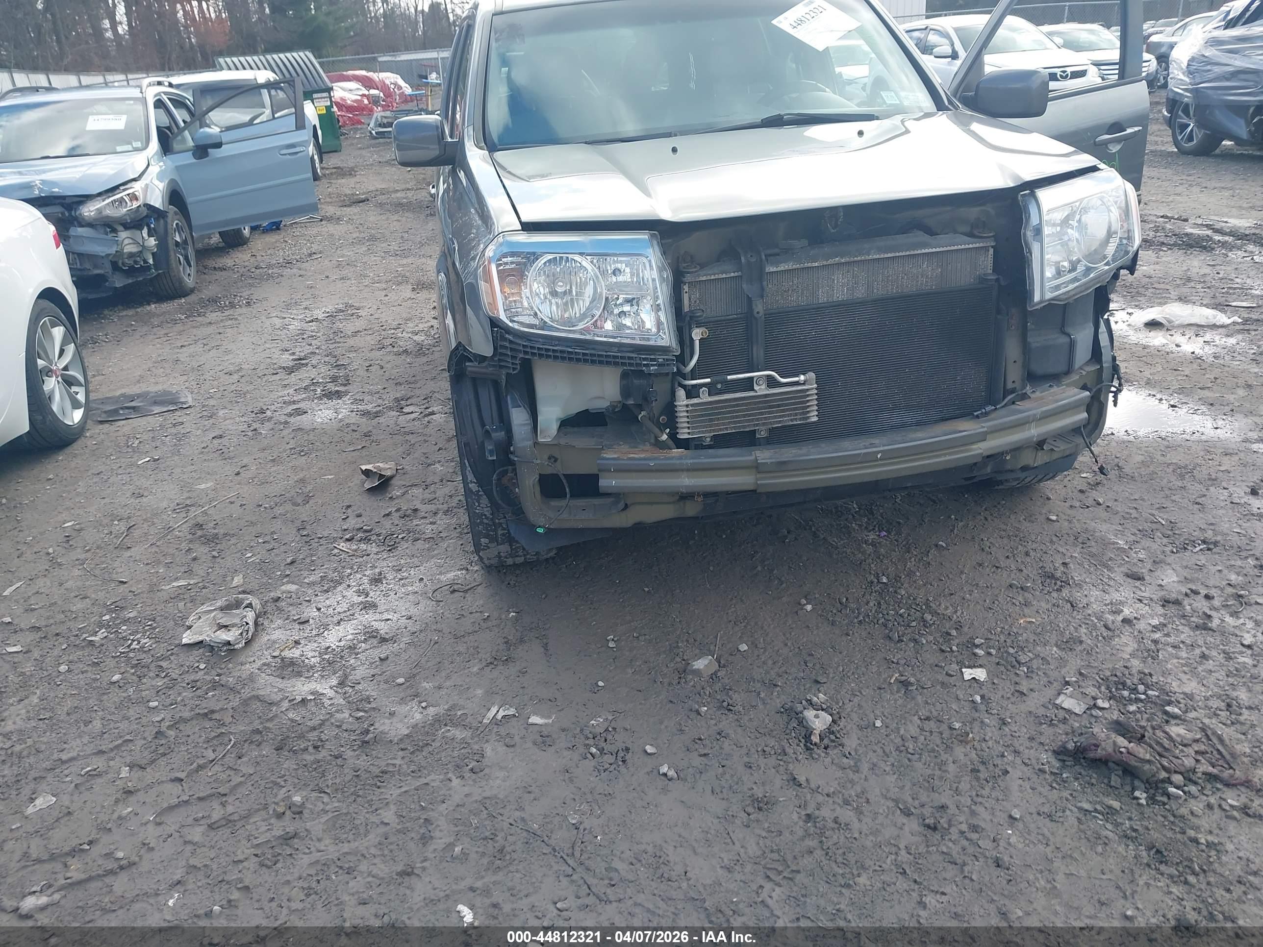 HONDA PILOT image 6