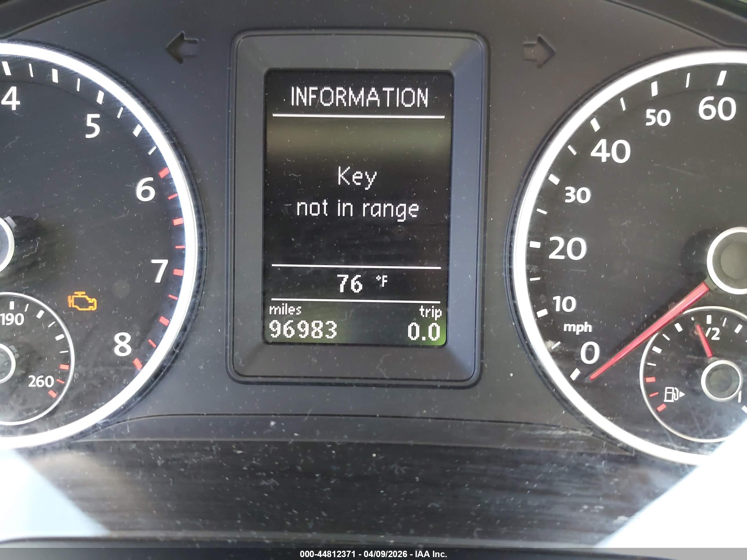 VOLKSWAGEN TIGUAN image 7