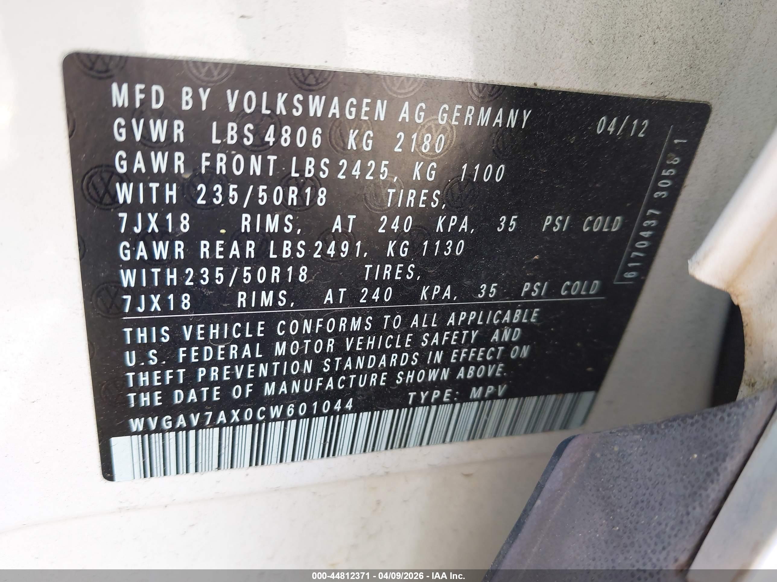 VOLKSWAGEN TIGUAN image 9