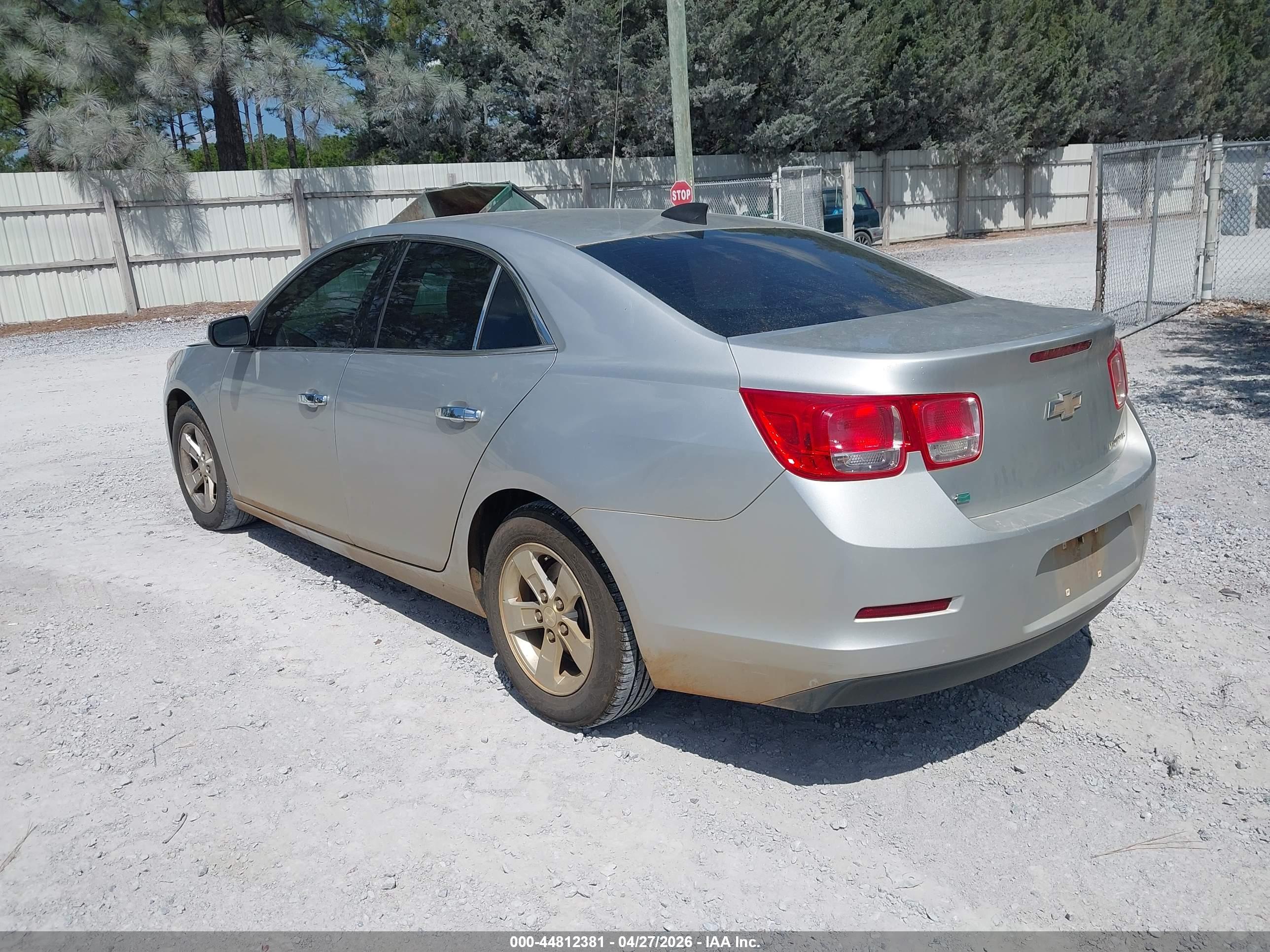 CHEVROLET MALIBU image 3