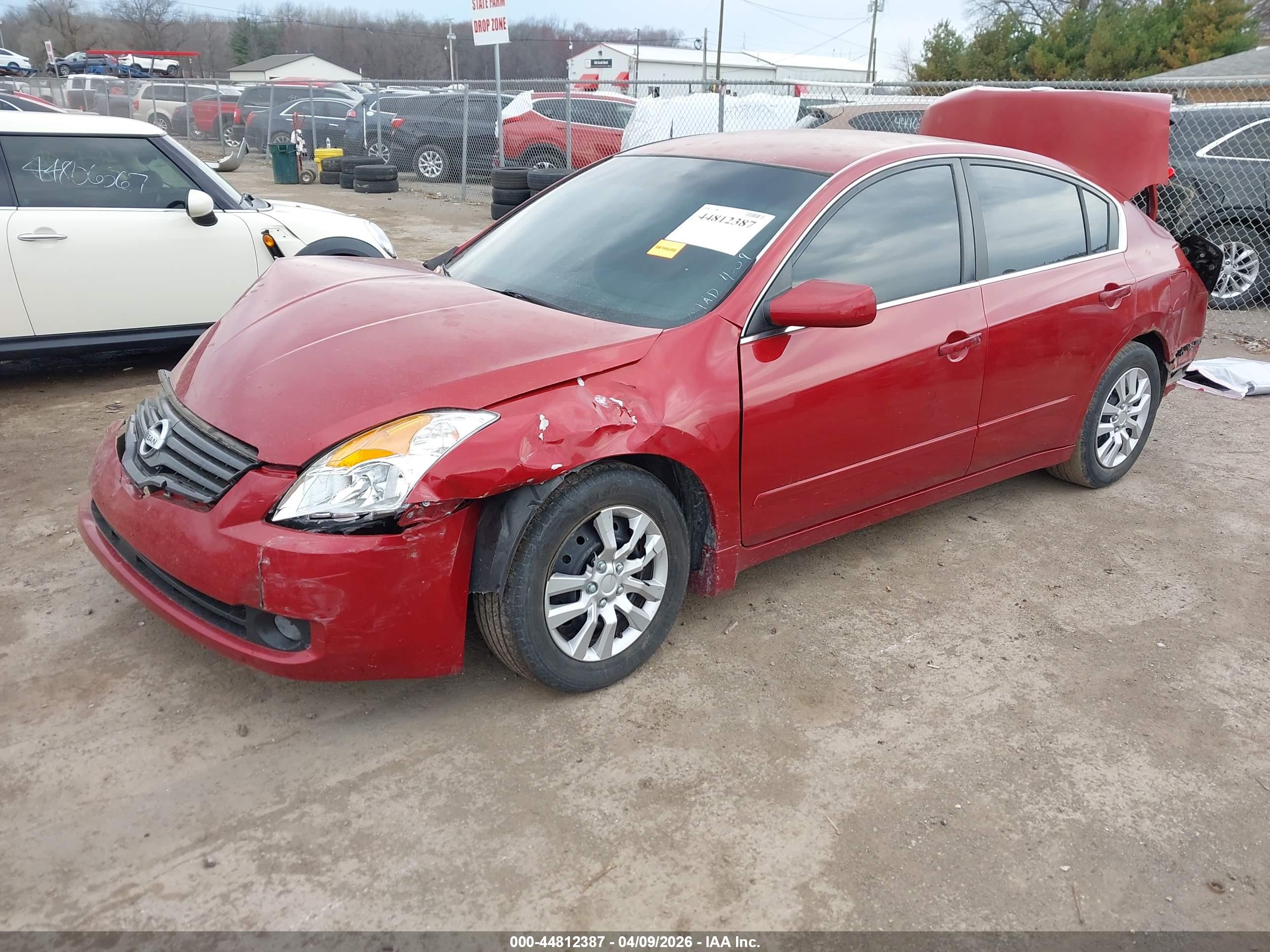 NISSAN ALTIMA image 2