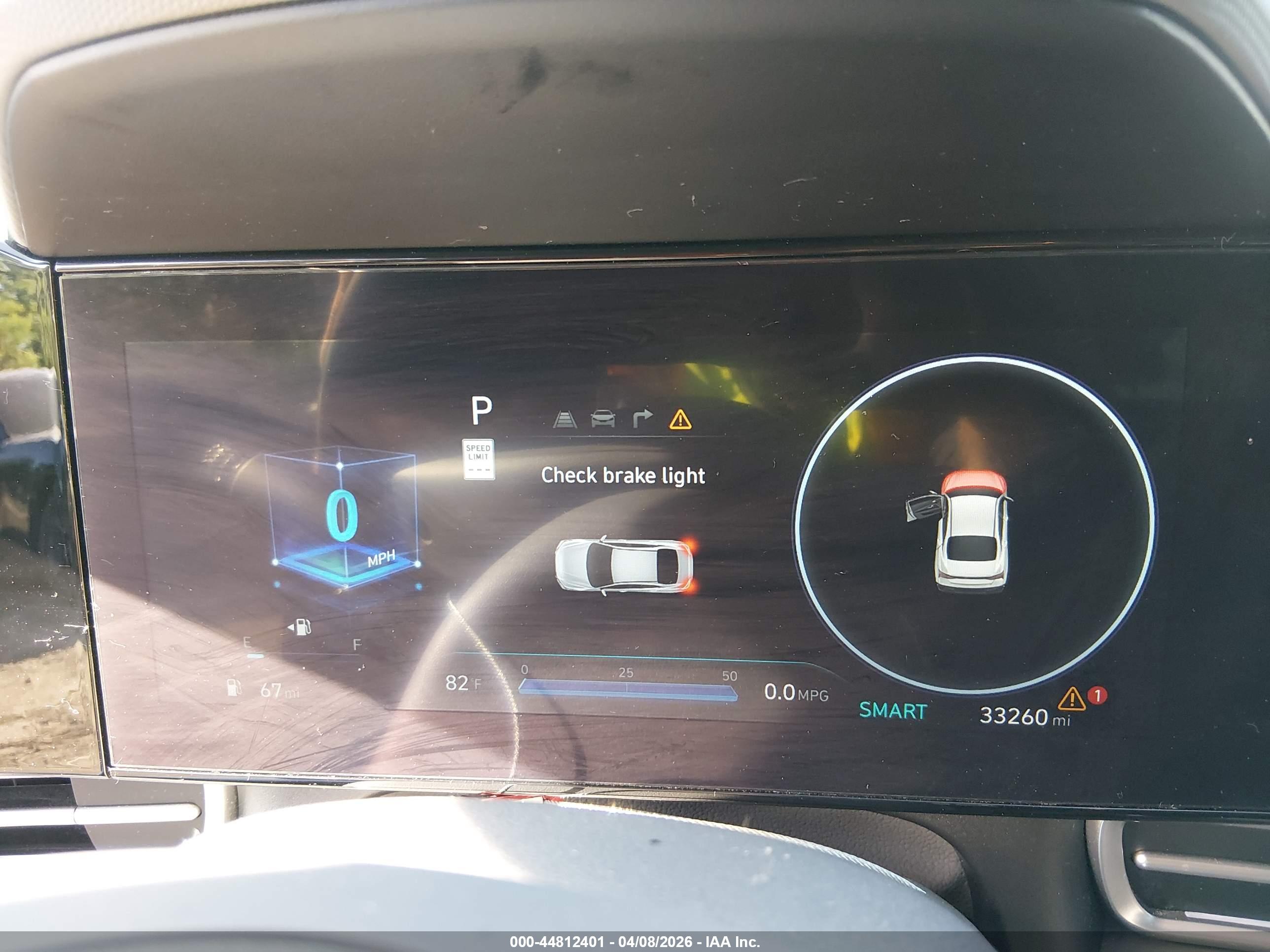 HYUNDAI ELANTRA image 7