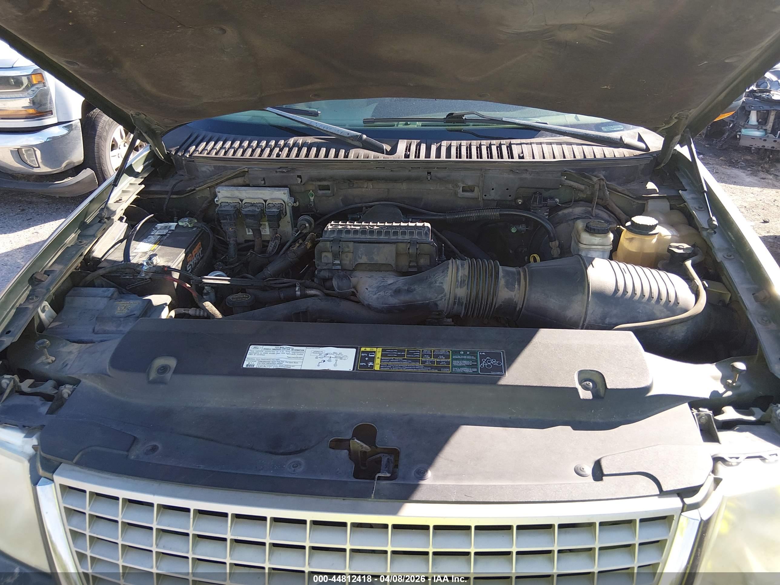 FORD EXPEDITION image 10