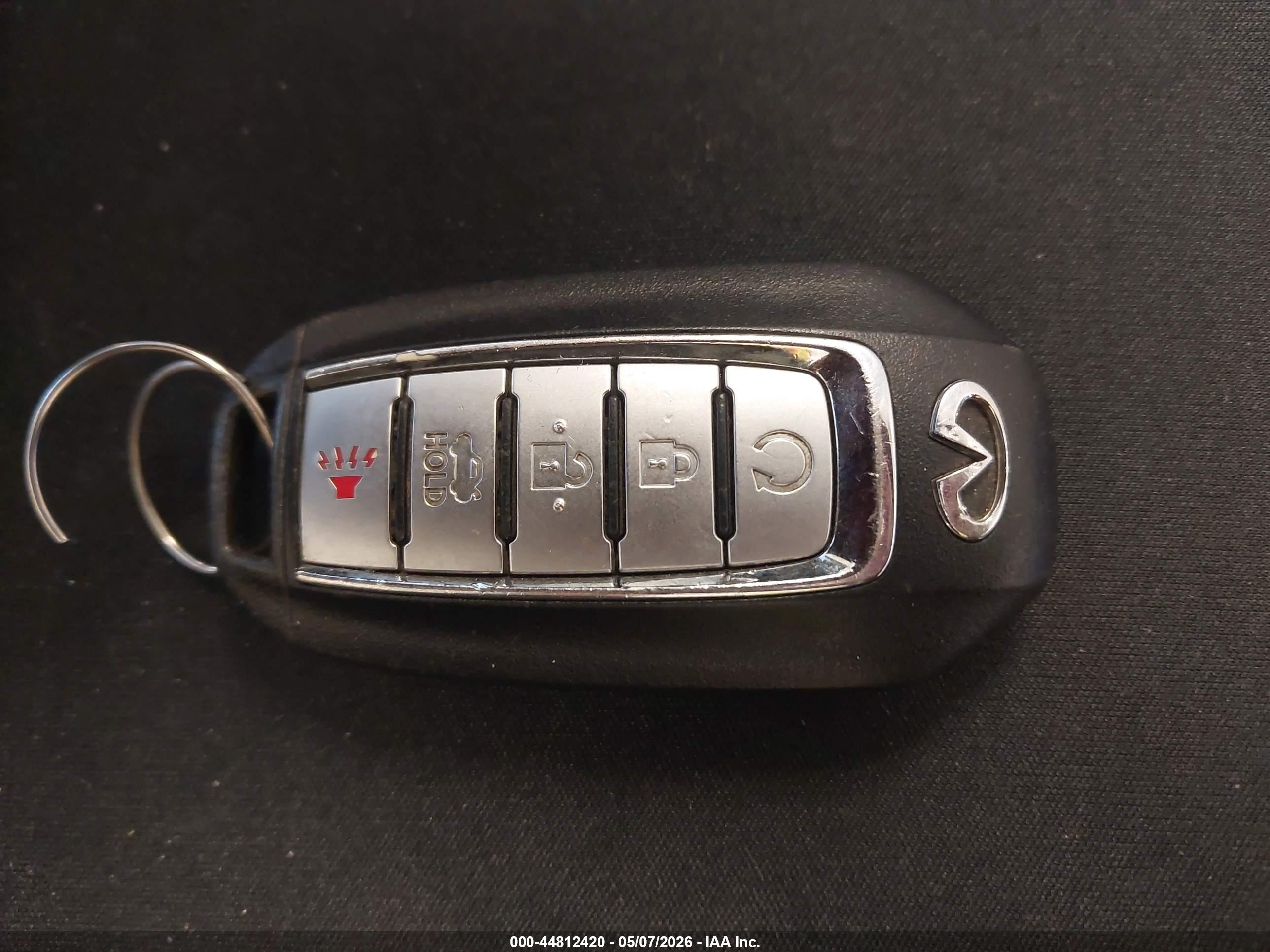 INFINITI Q50 image 11