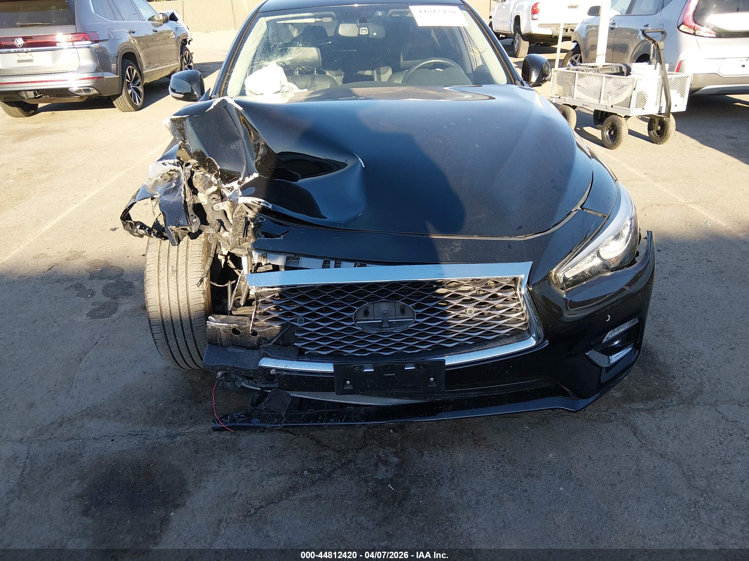 INFINITI Q50 image 6