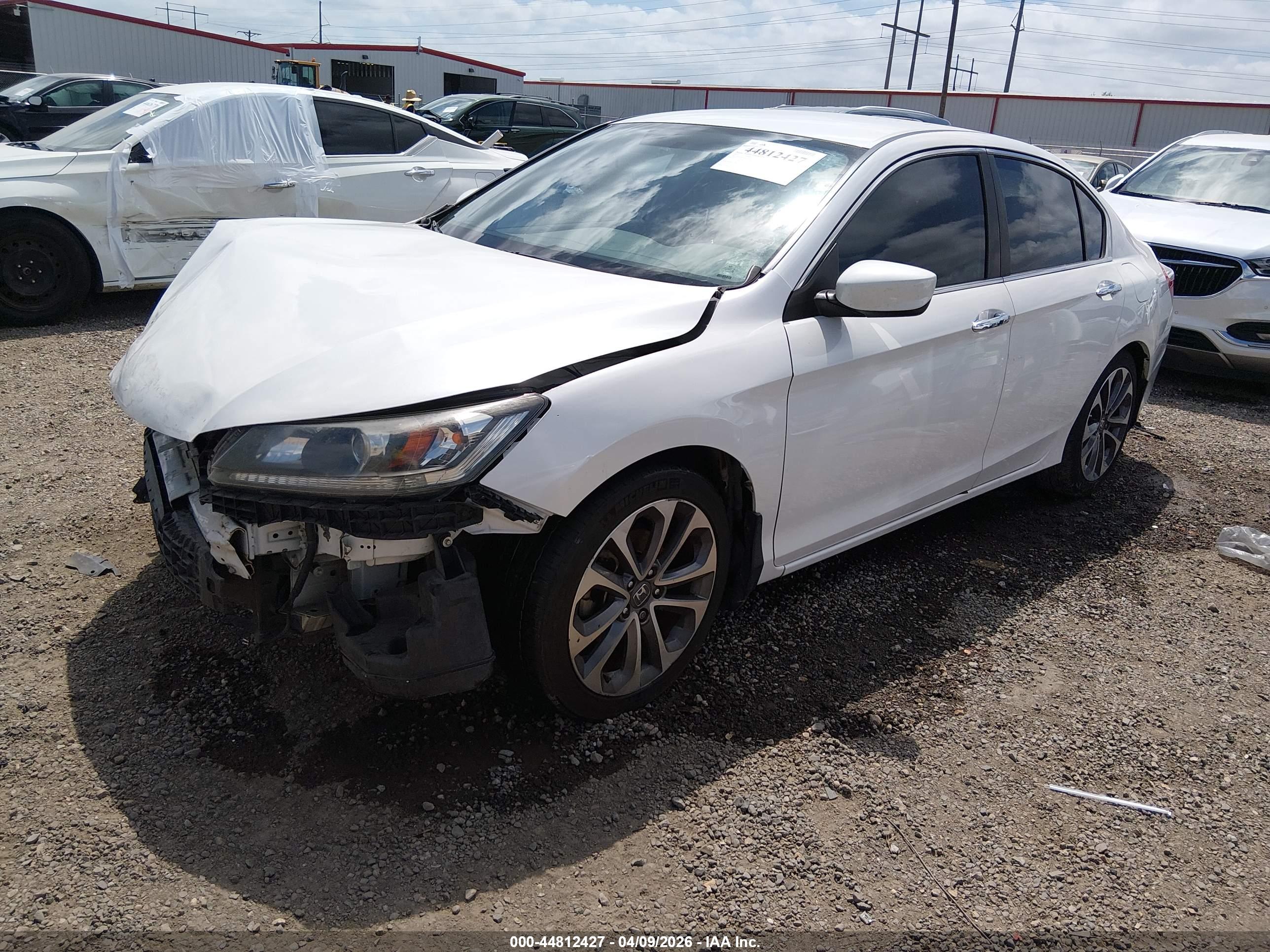 HONDA ACCORD image 2