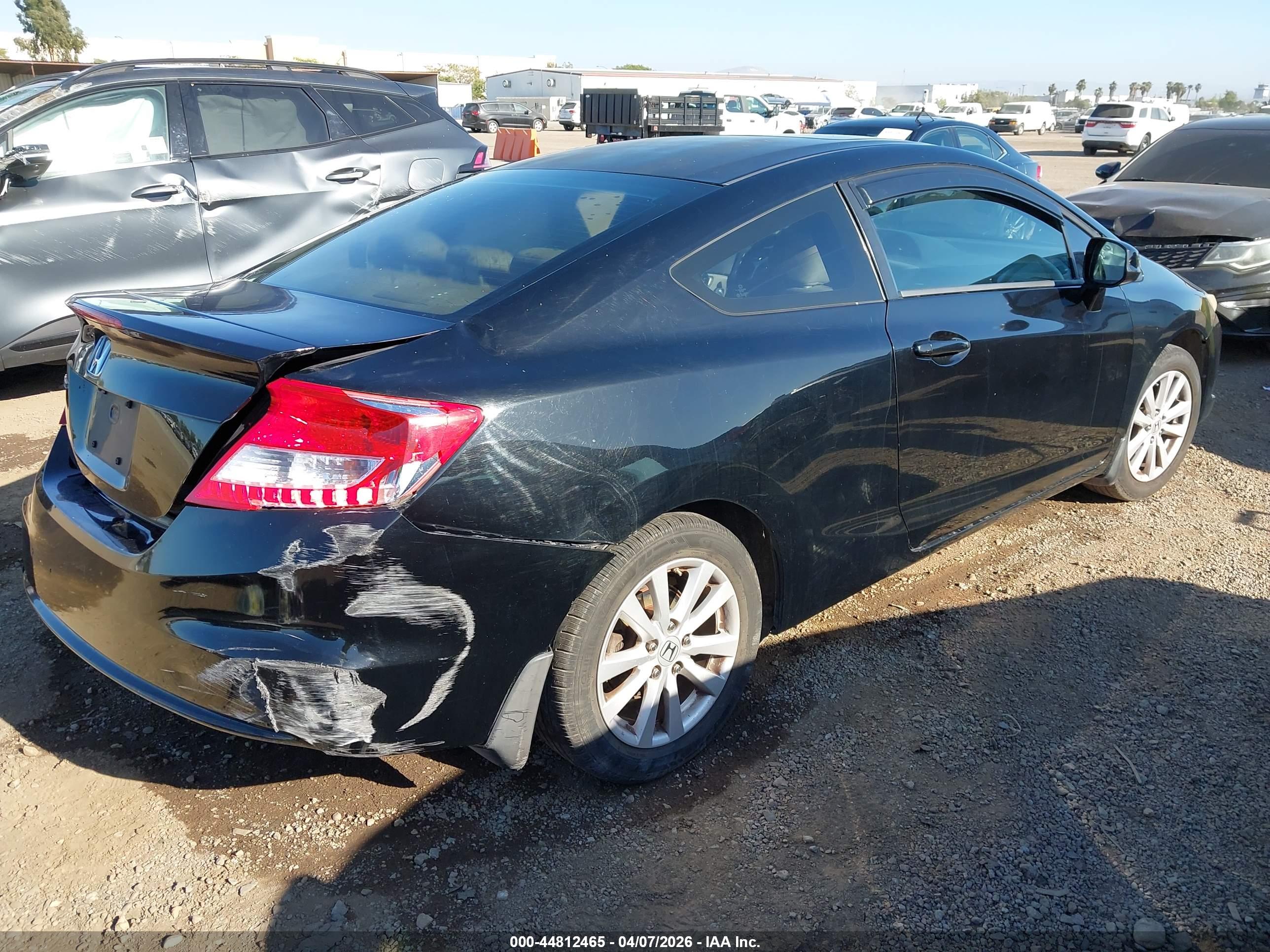 HONDA CIVIC image 4