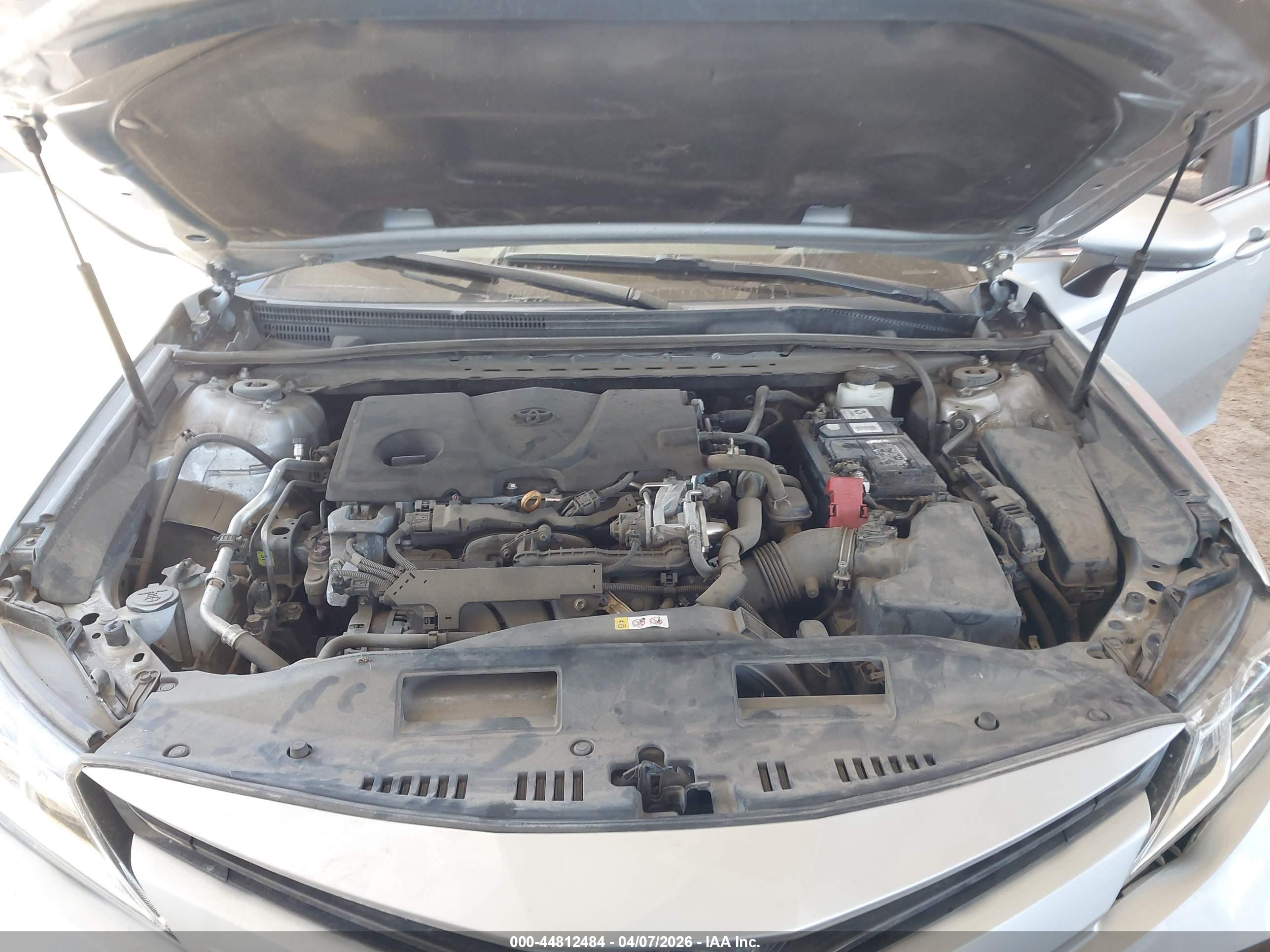 TOYOTA CAMRY image 10