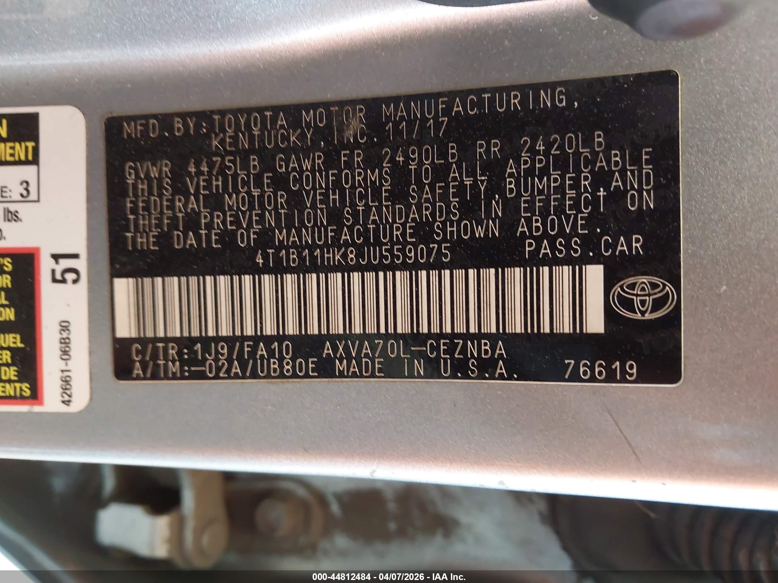 TOYOTA CAMRY image 9