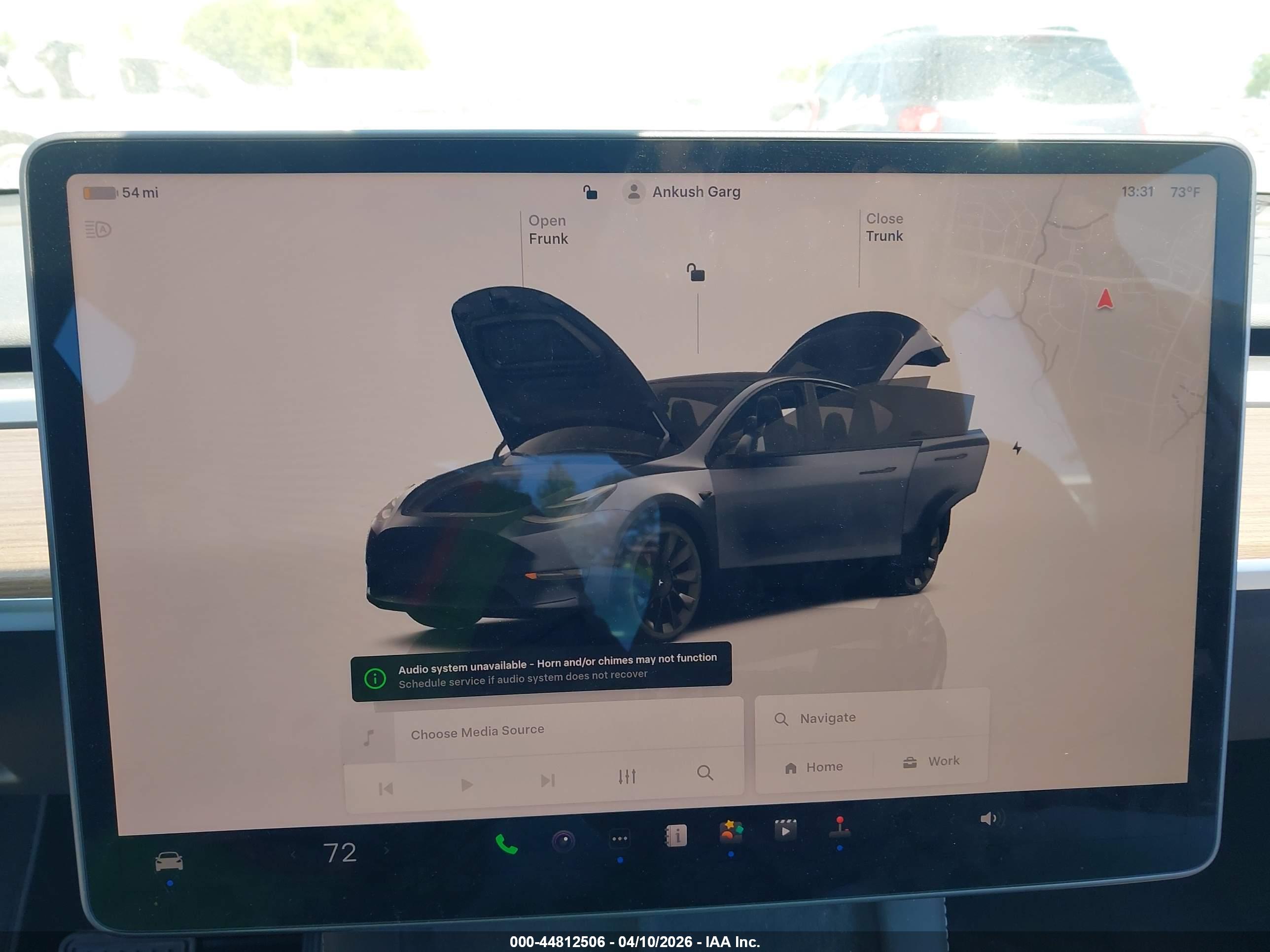 TESLA MODEL image 7