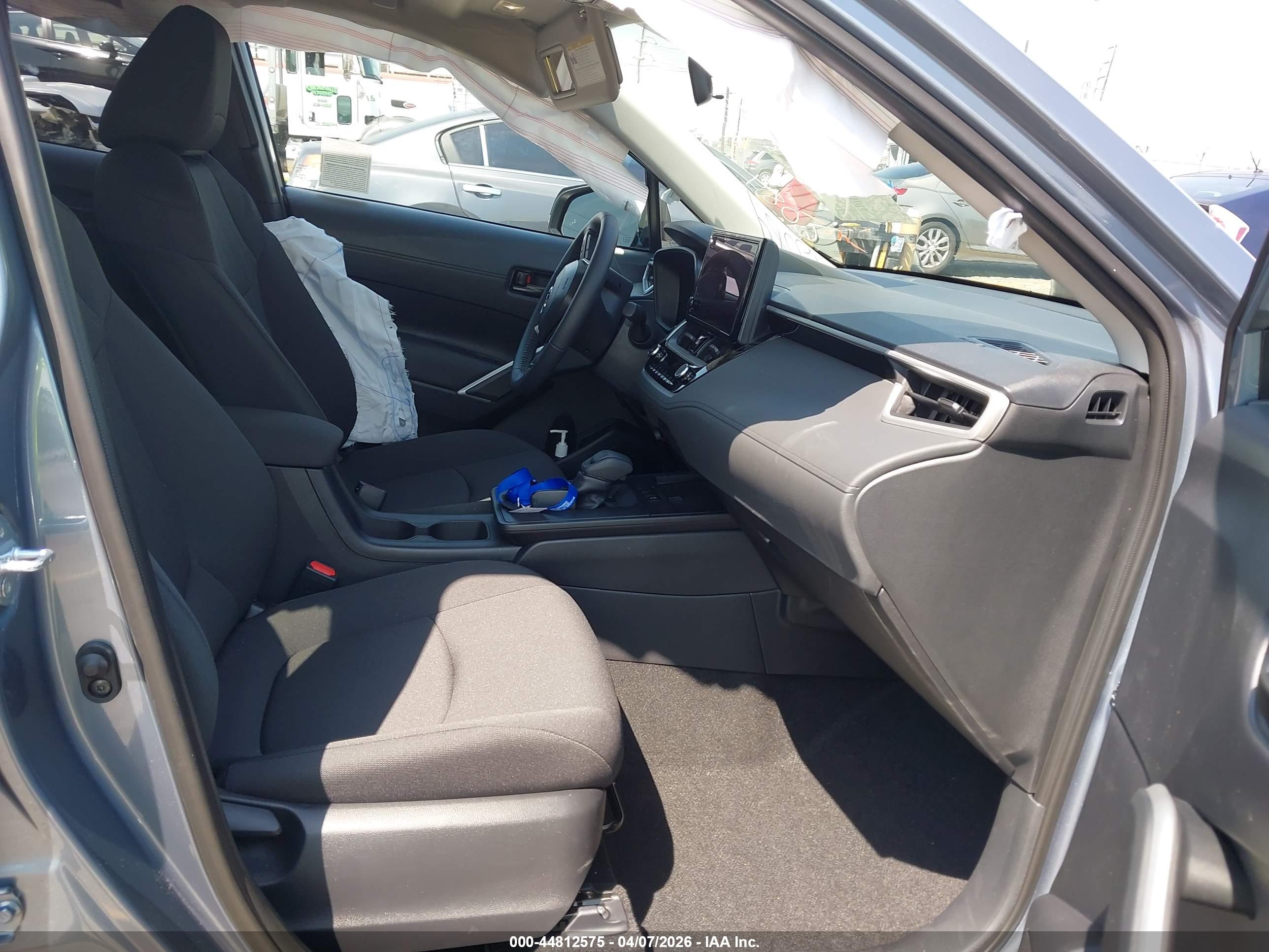 TOYOTA COROLLA image 5