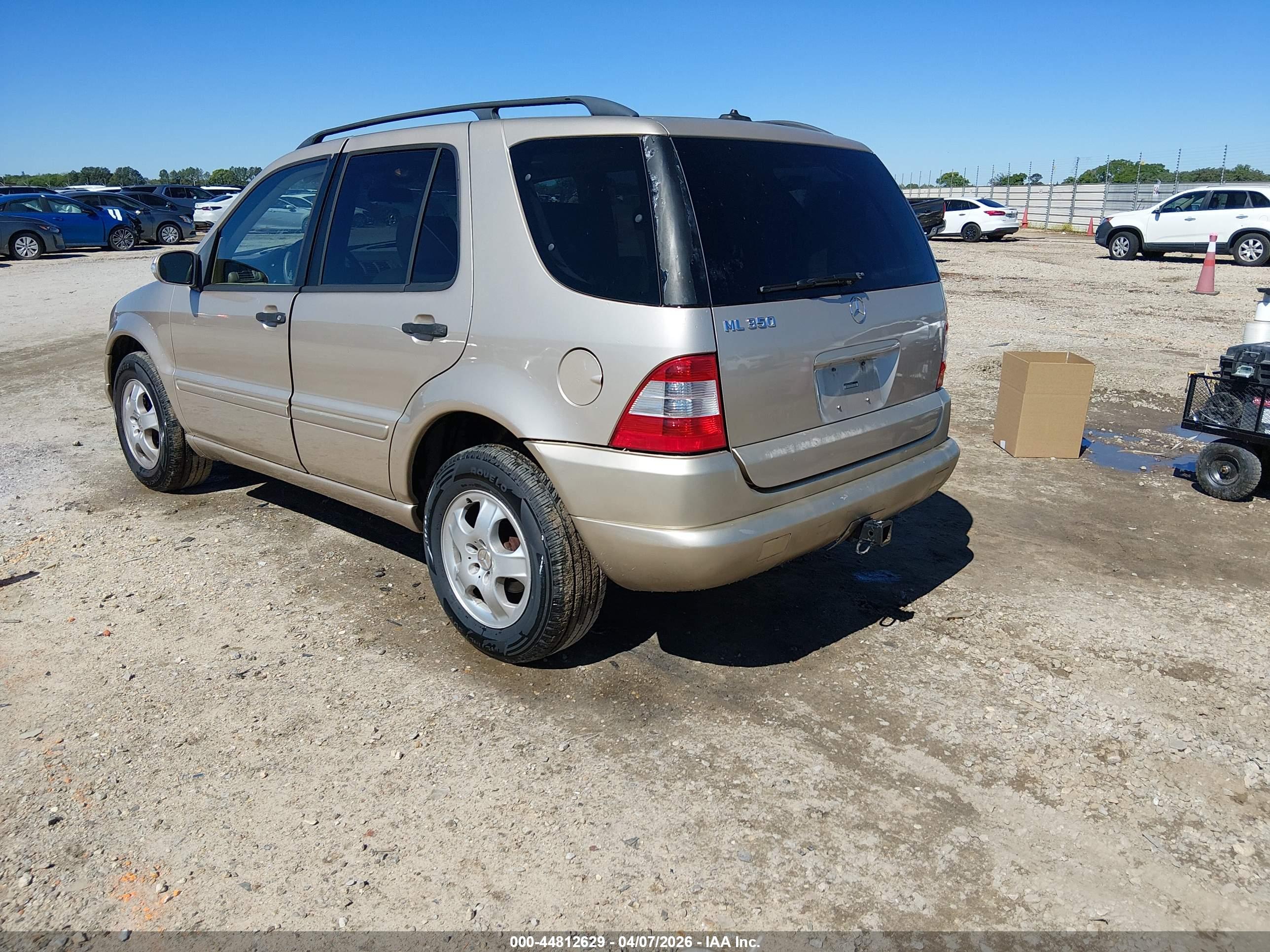 MERCEDES-BENZ ML image 3
