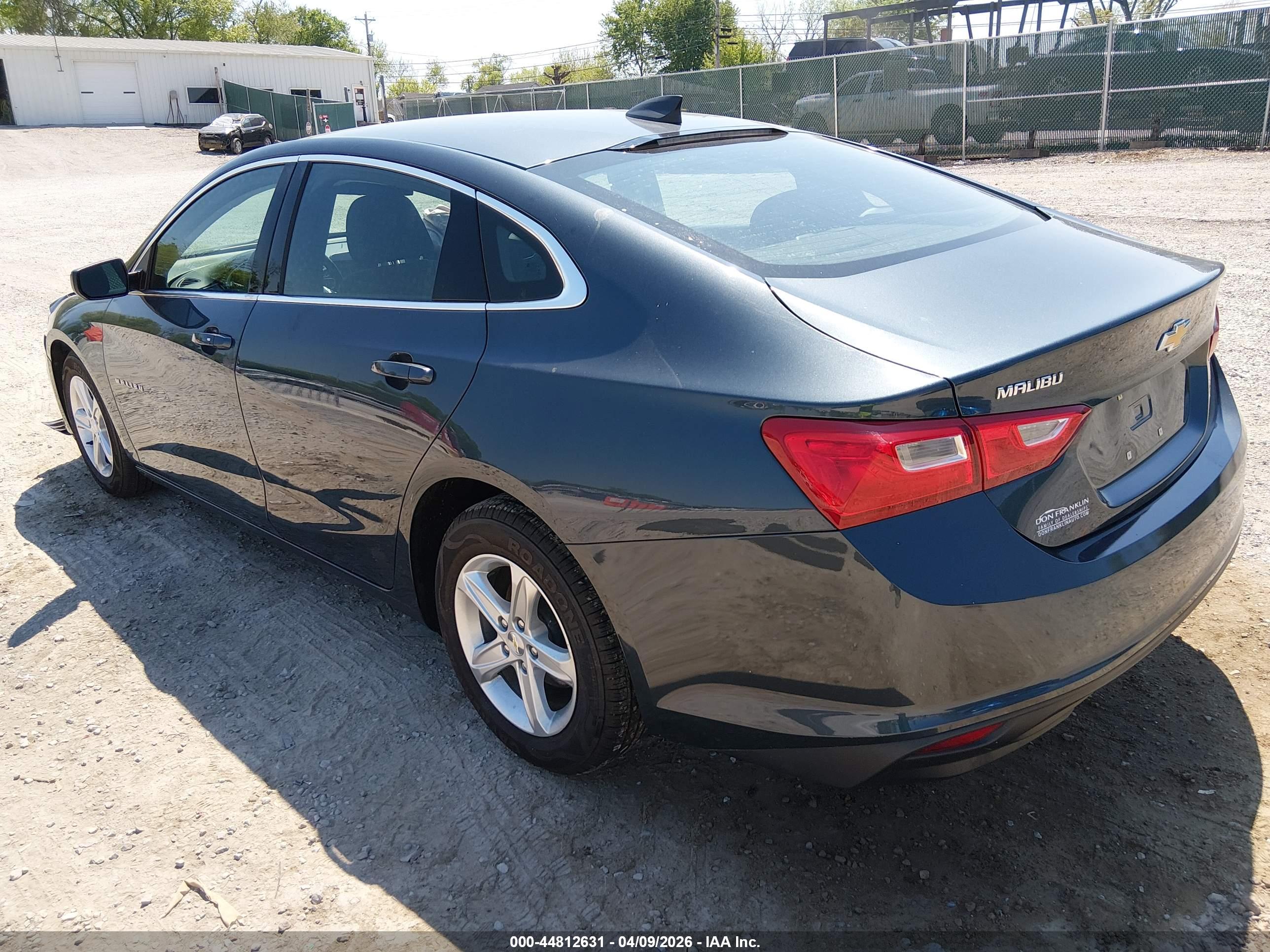 CHEVROLET MALIBU image 3