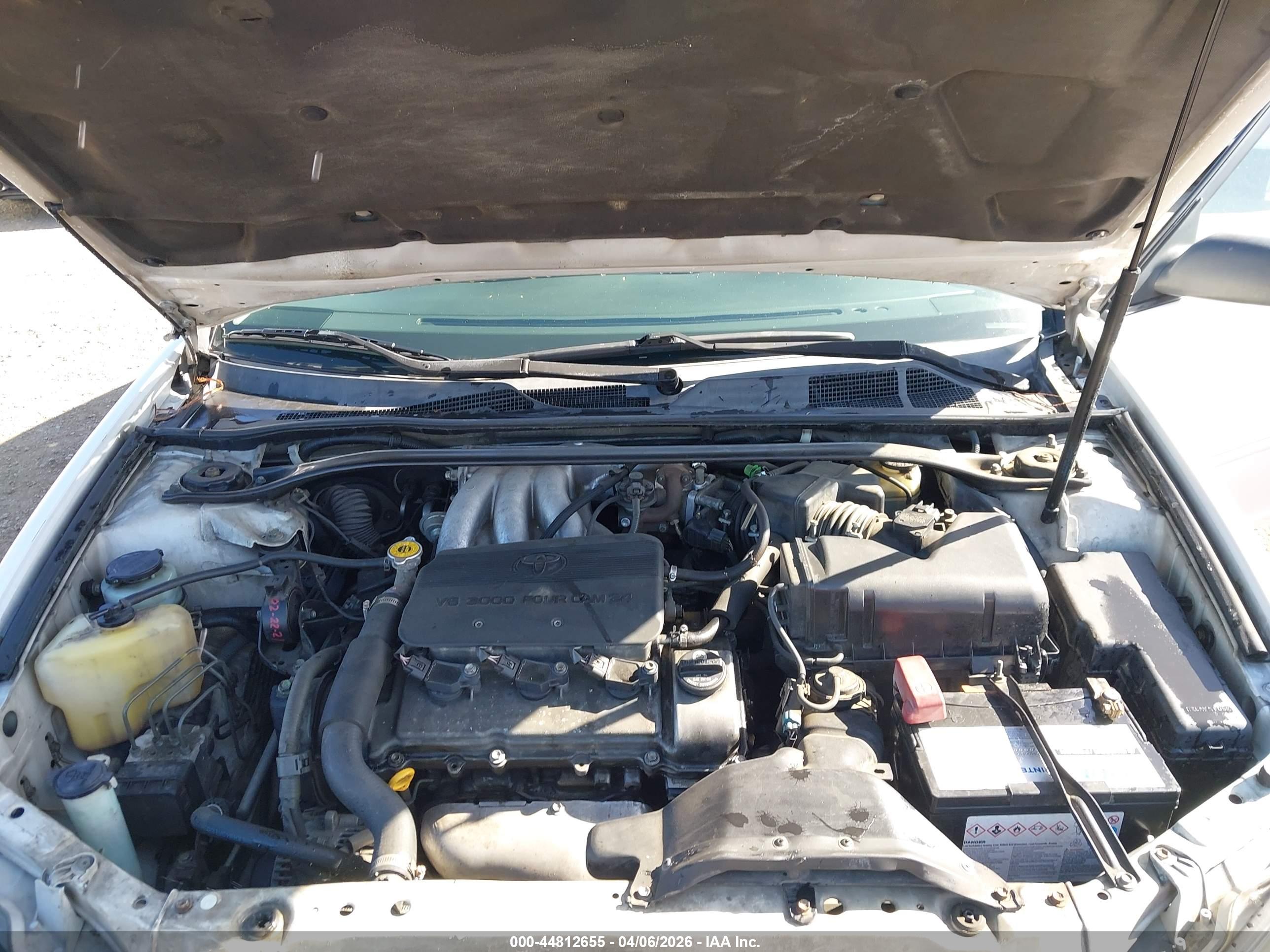TOYOTA CAMRY image 10