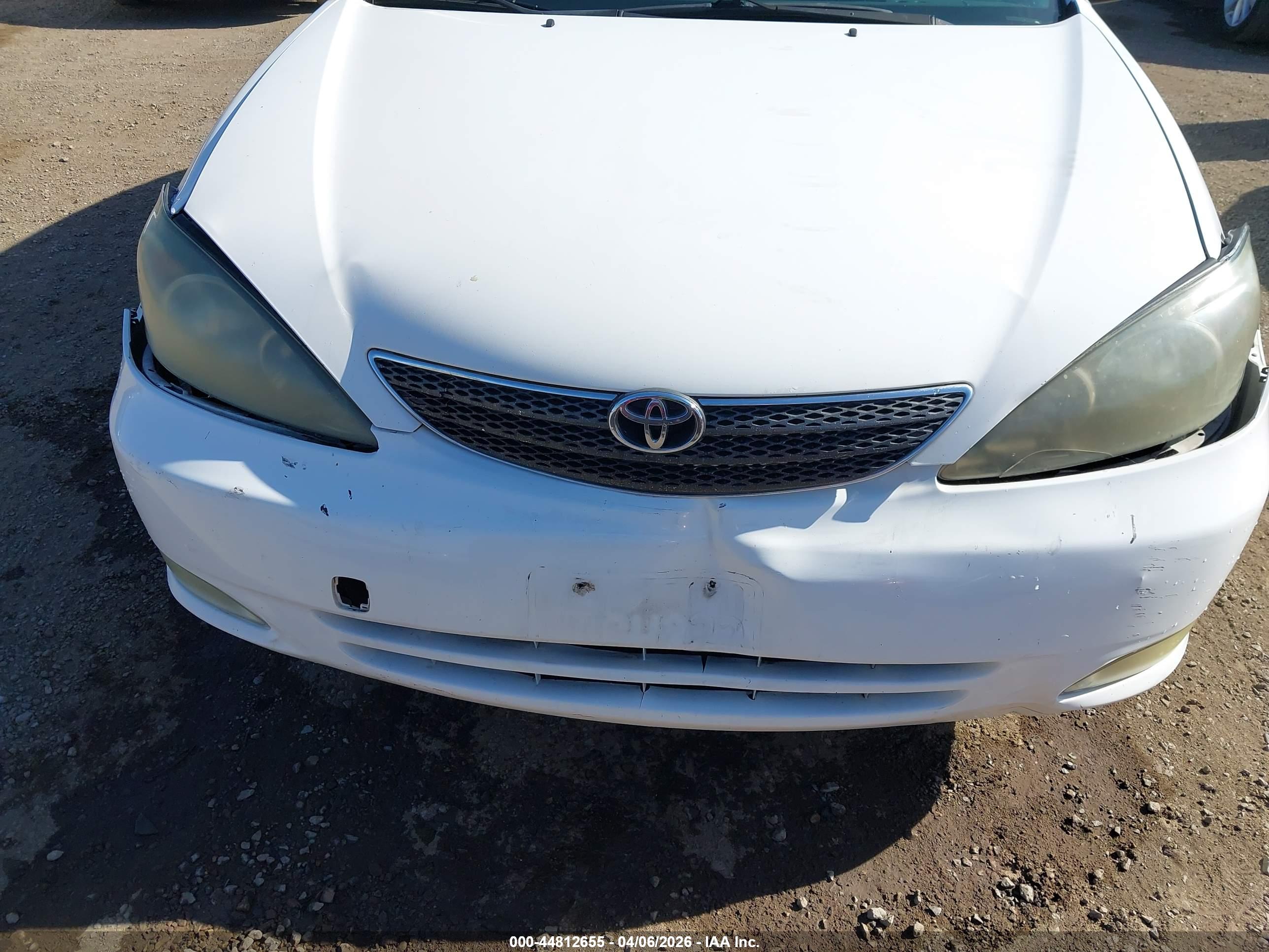 TOYOTA CAMRY image 6
