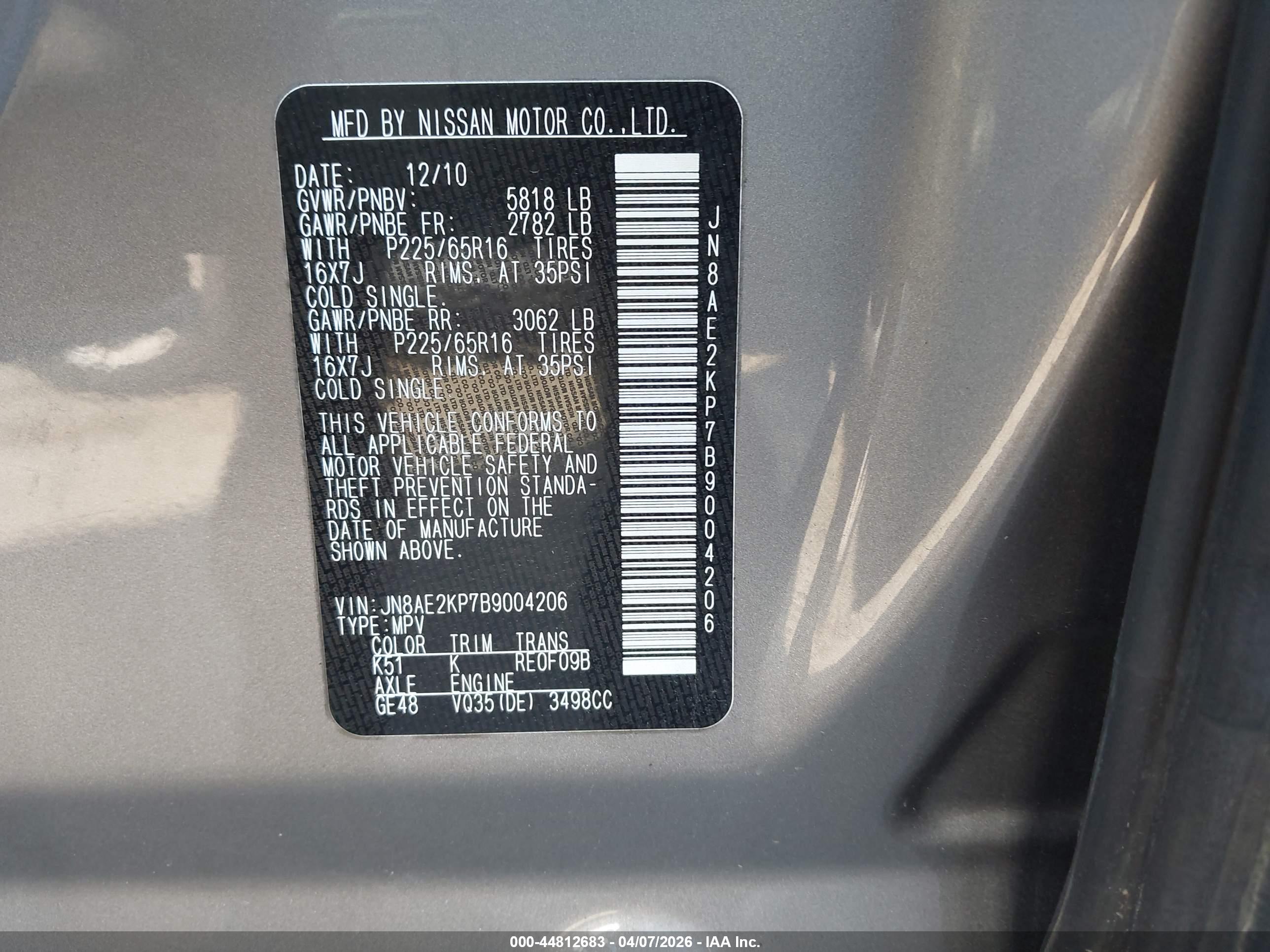 NISSAN QUEST image 9