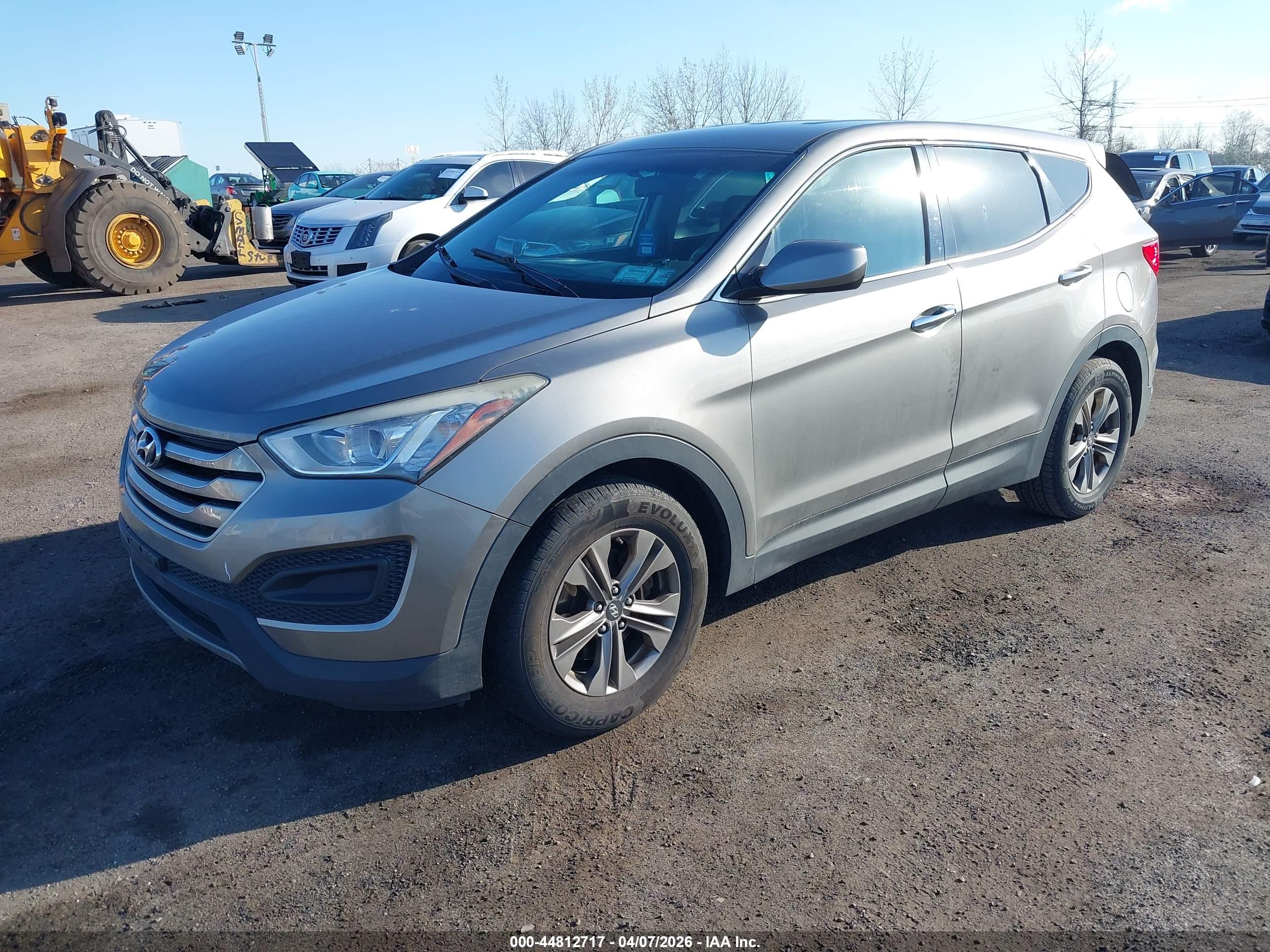 HYUNDAI SANTA image 2