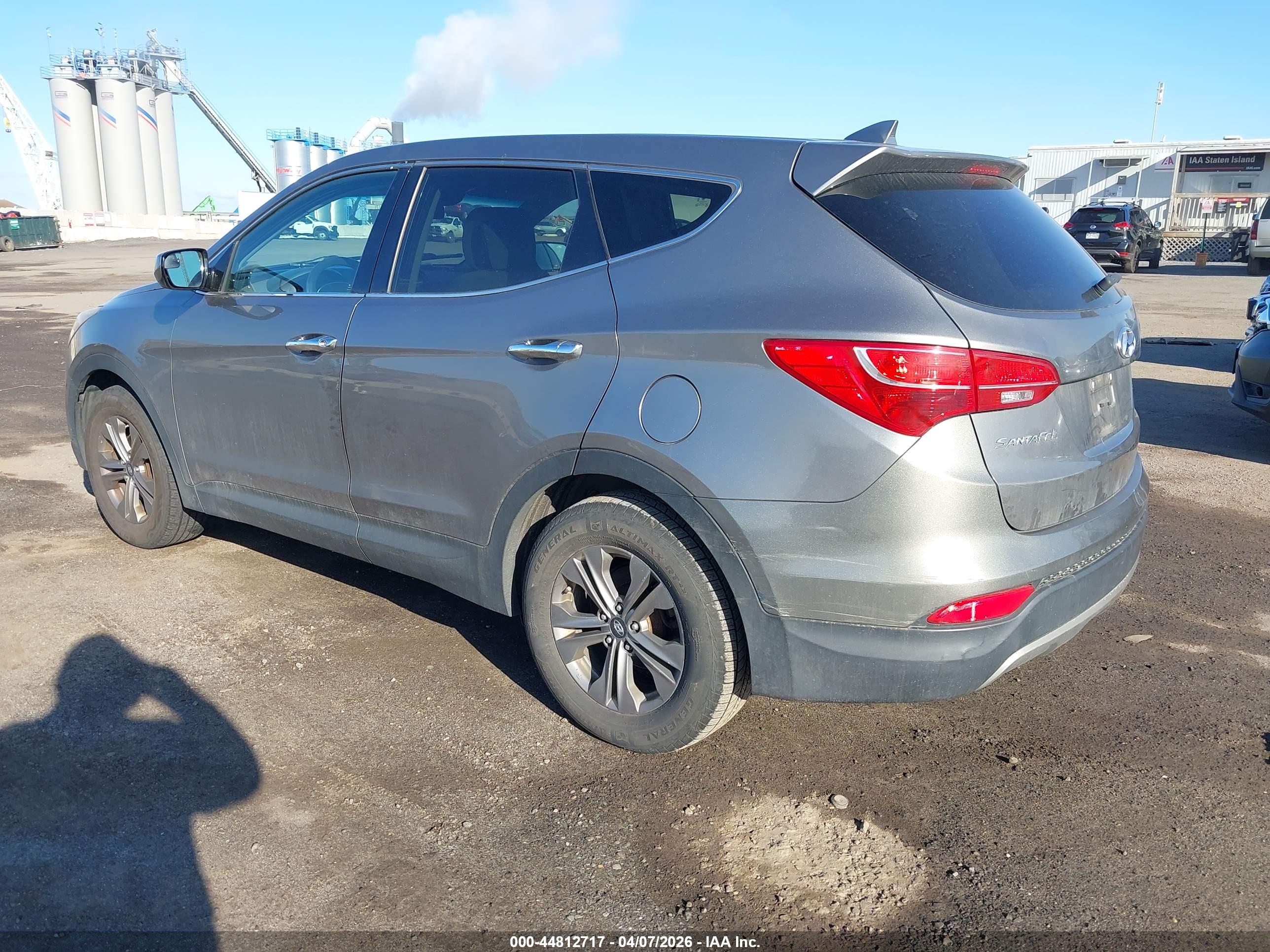 HYUNDAI SANTA image 3