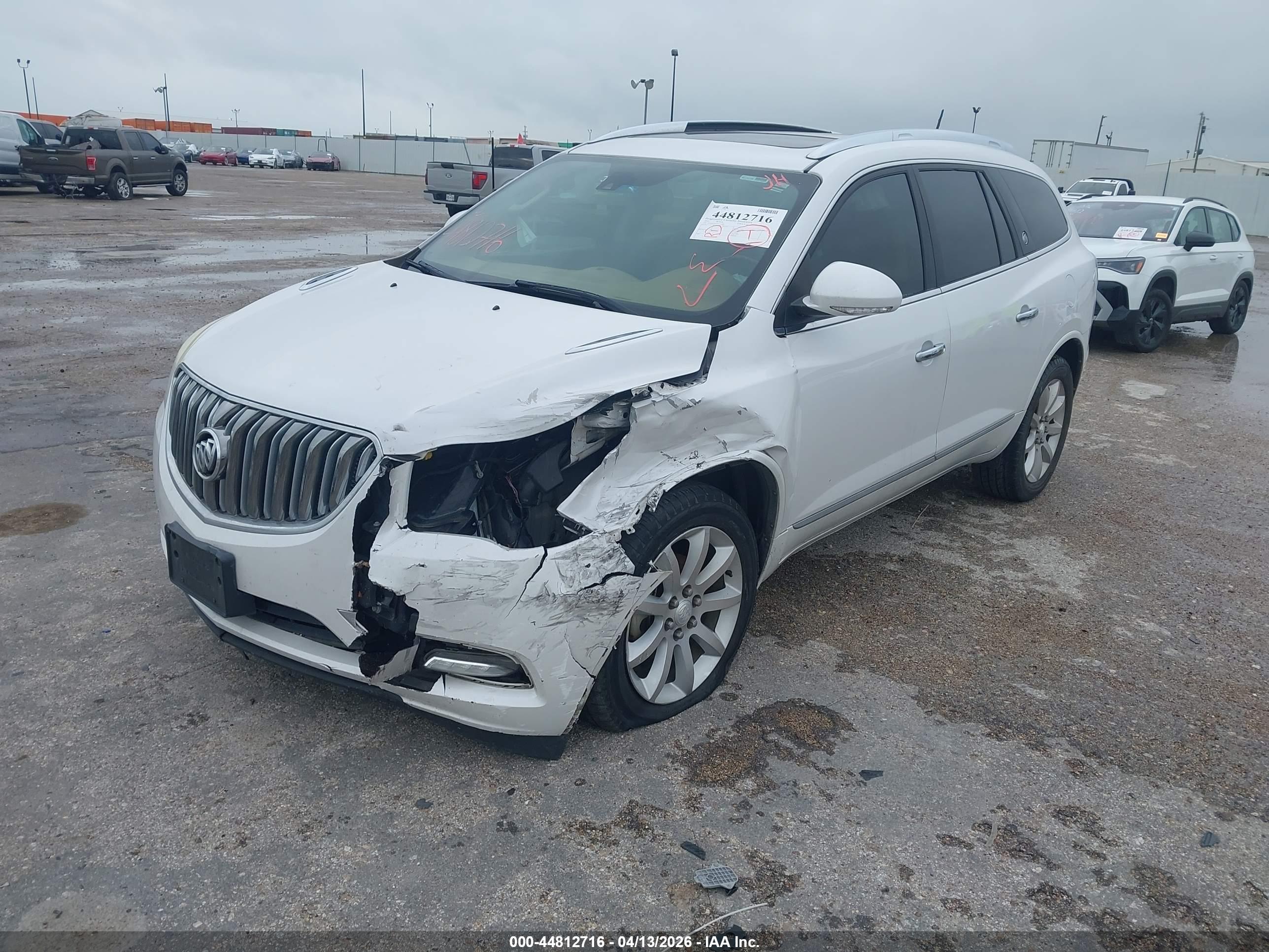 BUICK ENCLAVE image 6