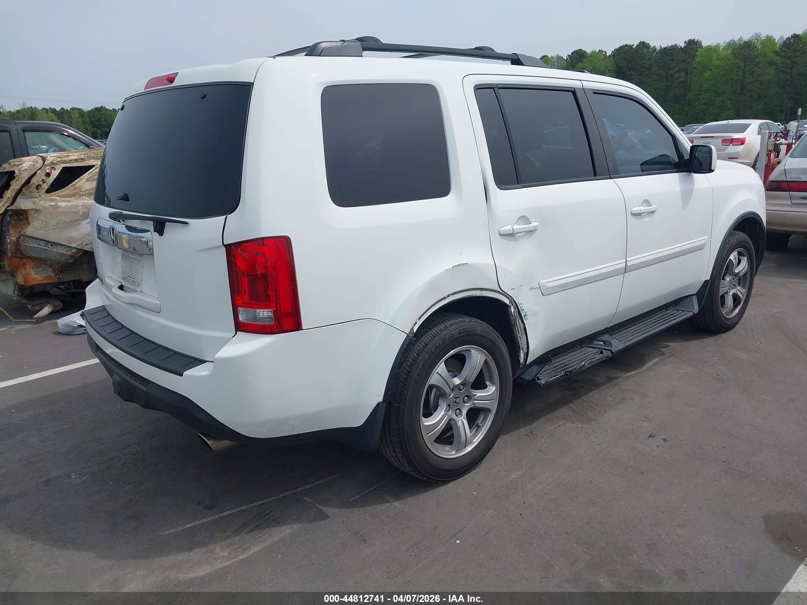 HONDA PILOT image 4