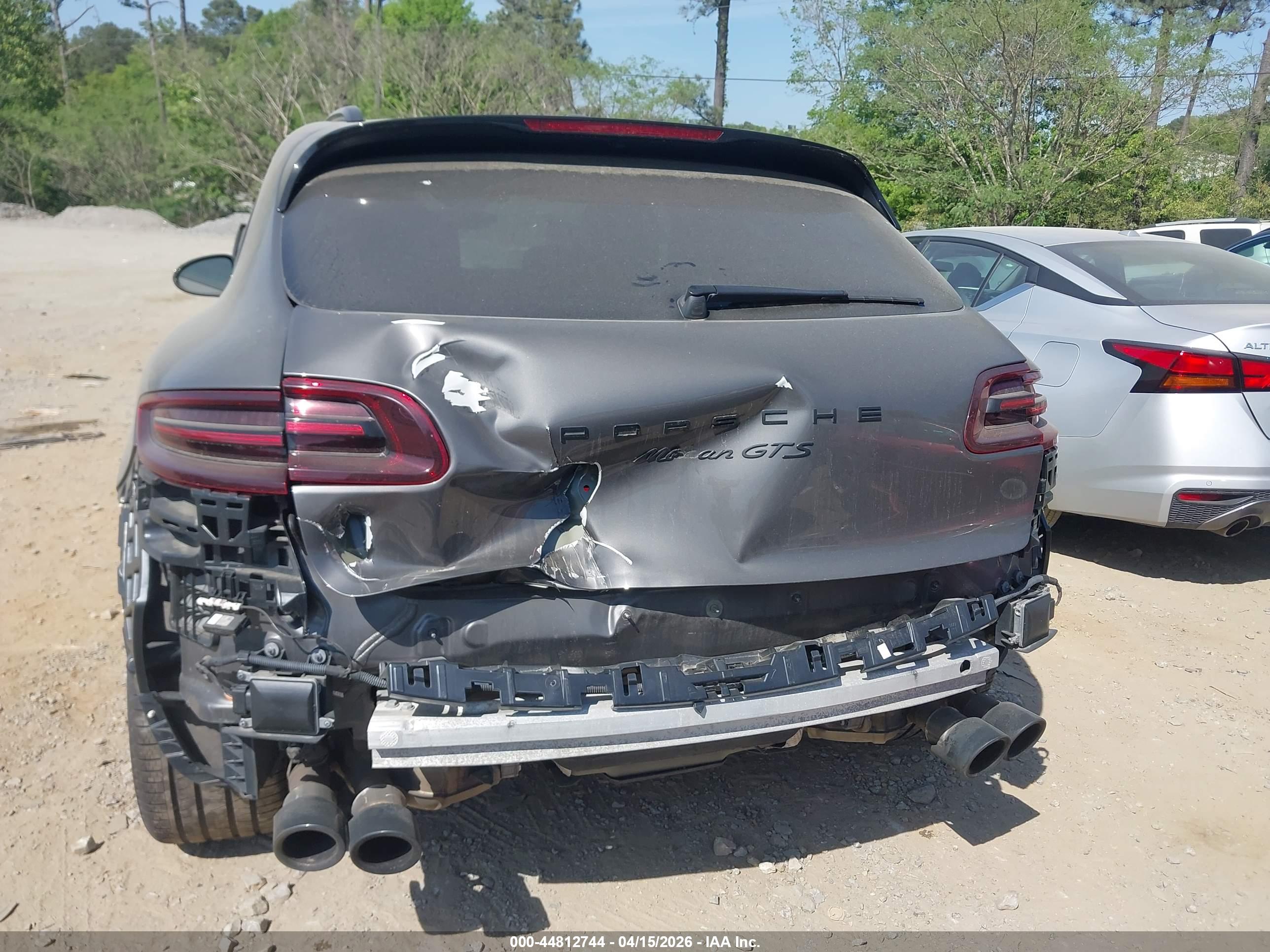 PORSCHE MACAN image 6