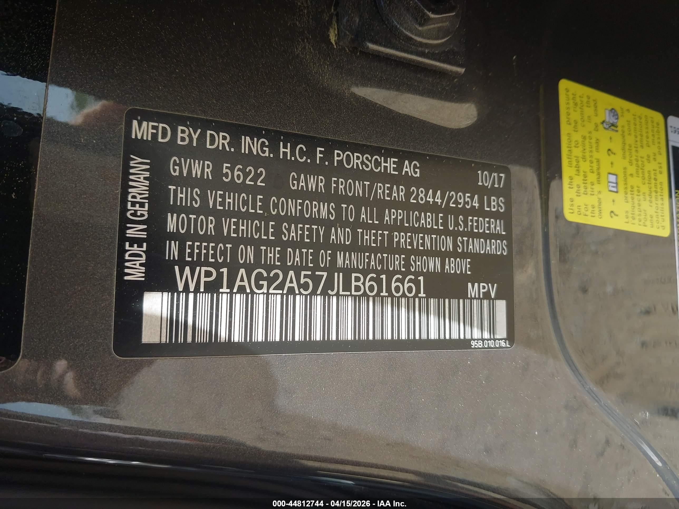 PORSCHE MACAN image 9