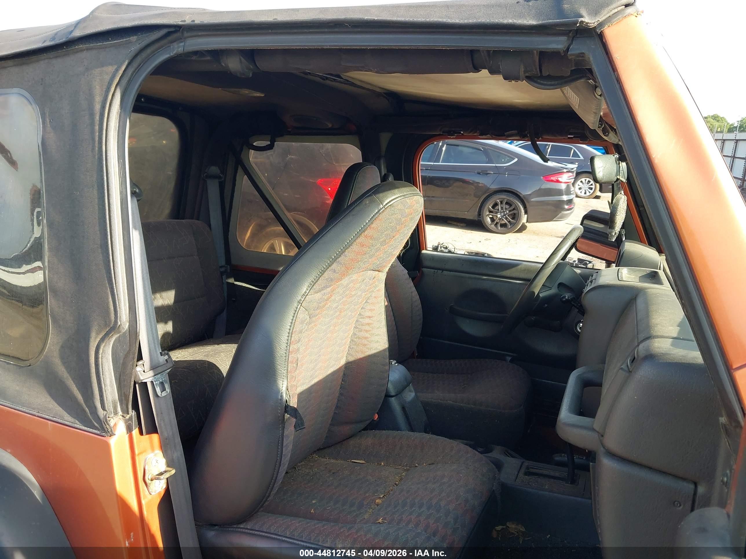 JEEP WRANGLER image 8