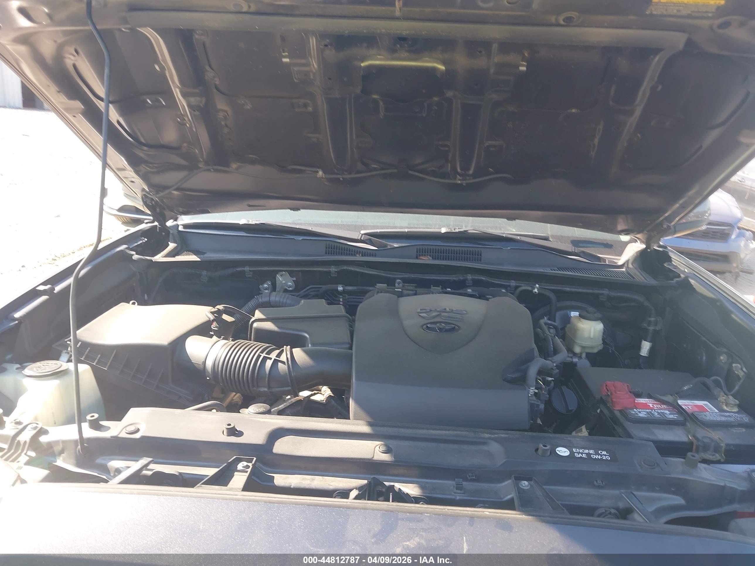 TOYOTA TACOMA image 10