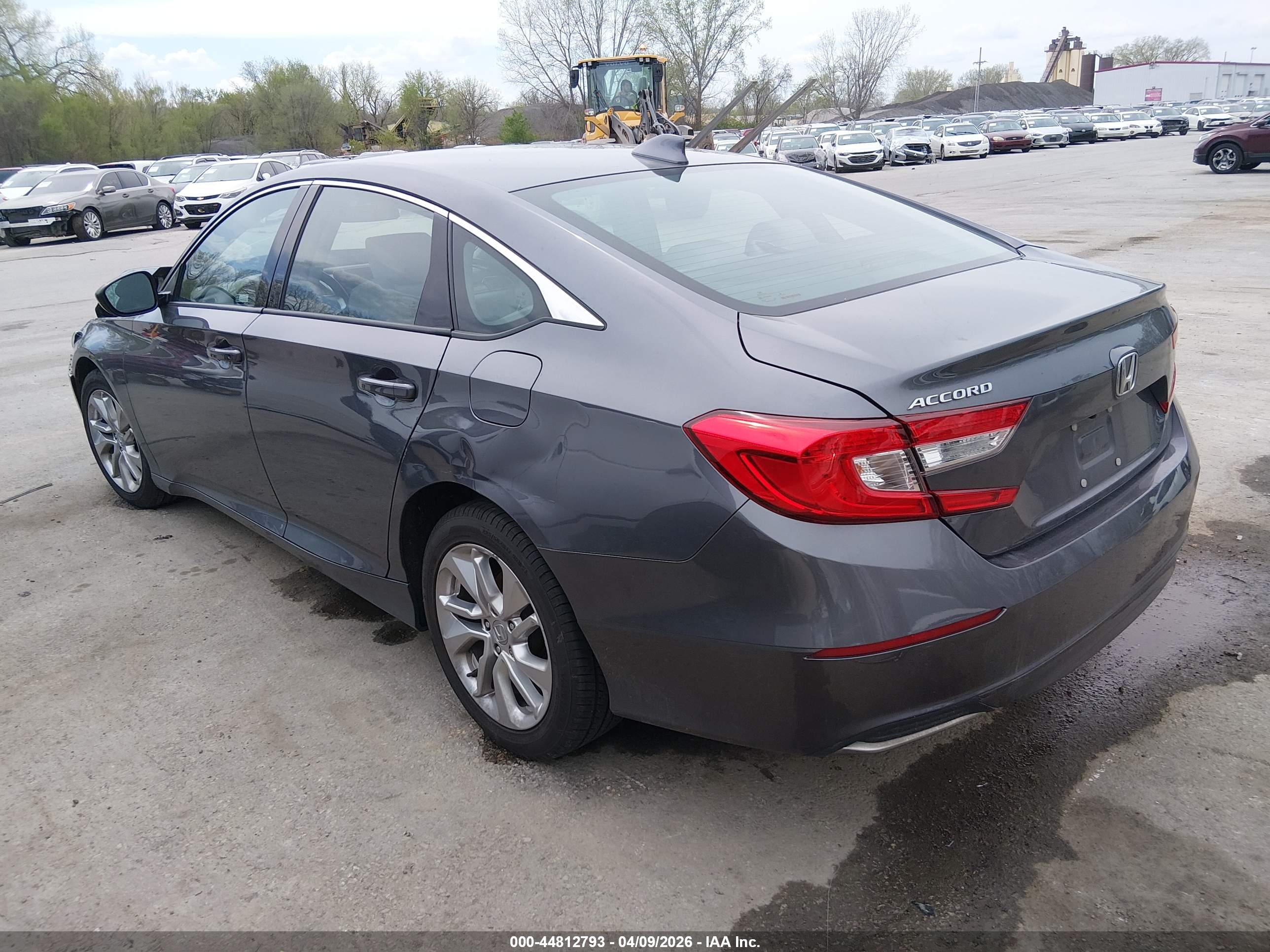 HONDA ACCORD image 3