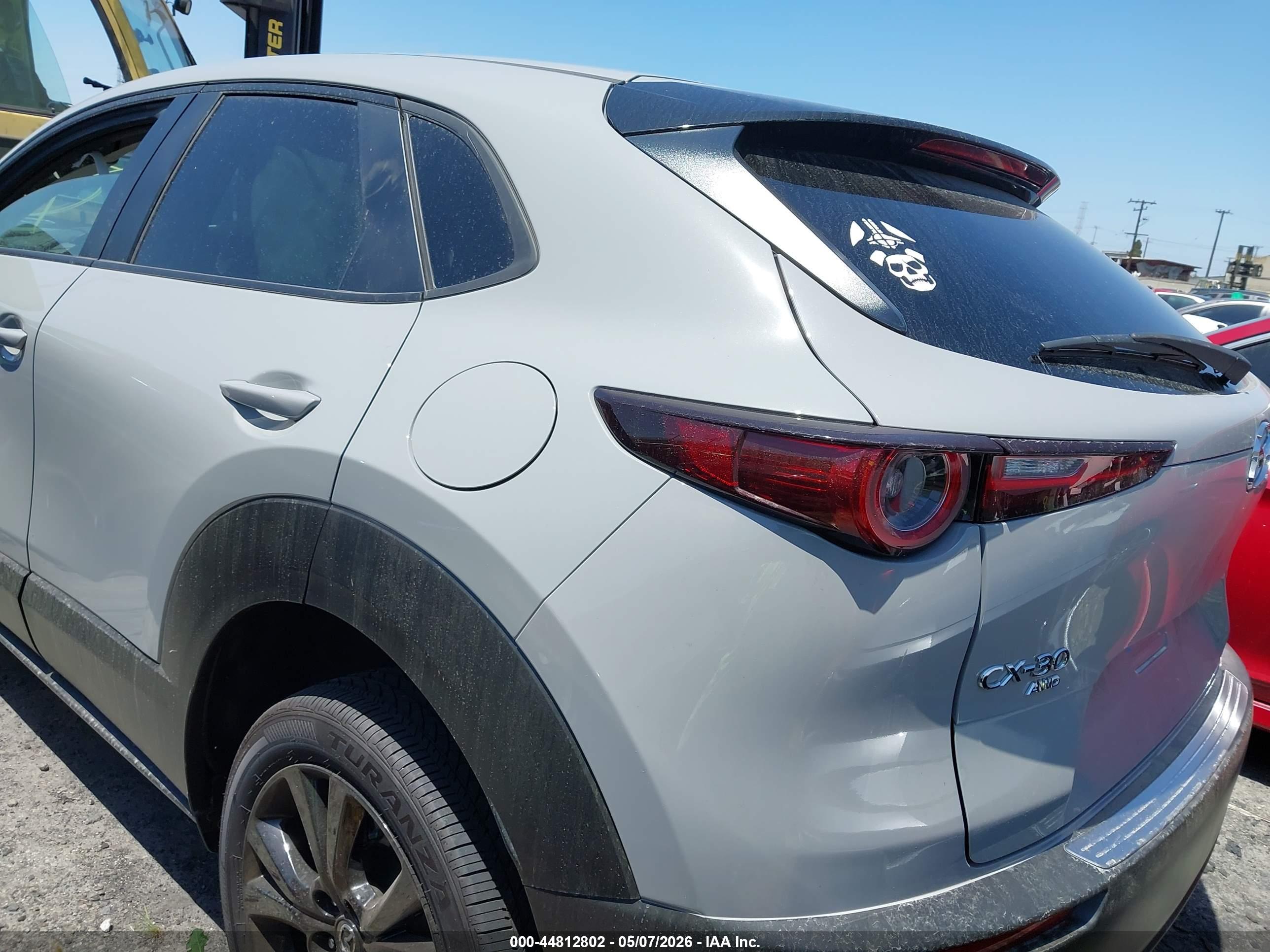 MAZDA CX-30 image 3
