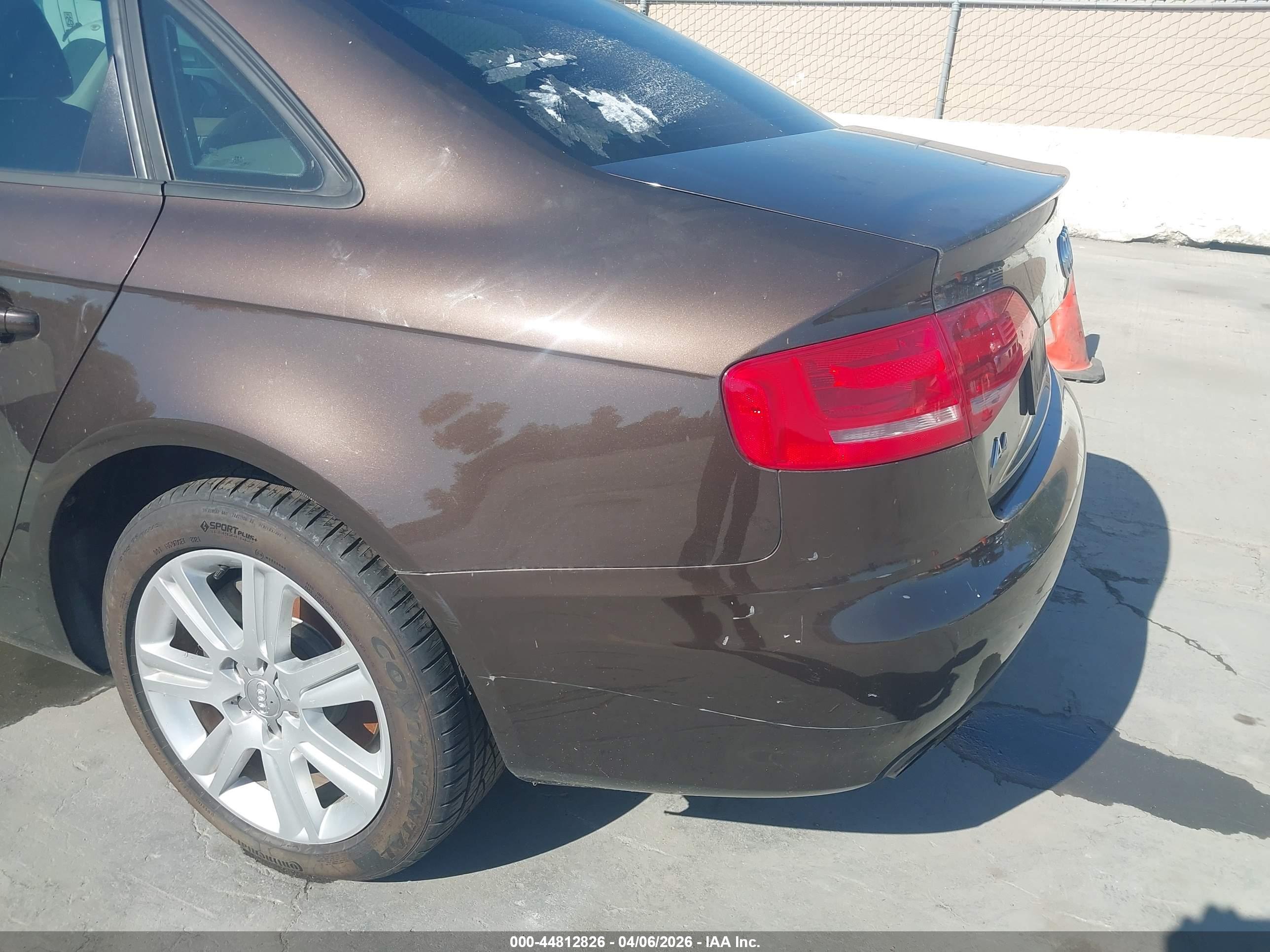 AUDI A4 image 6