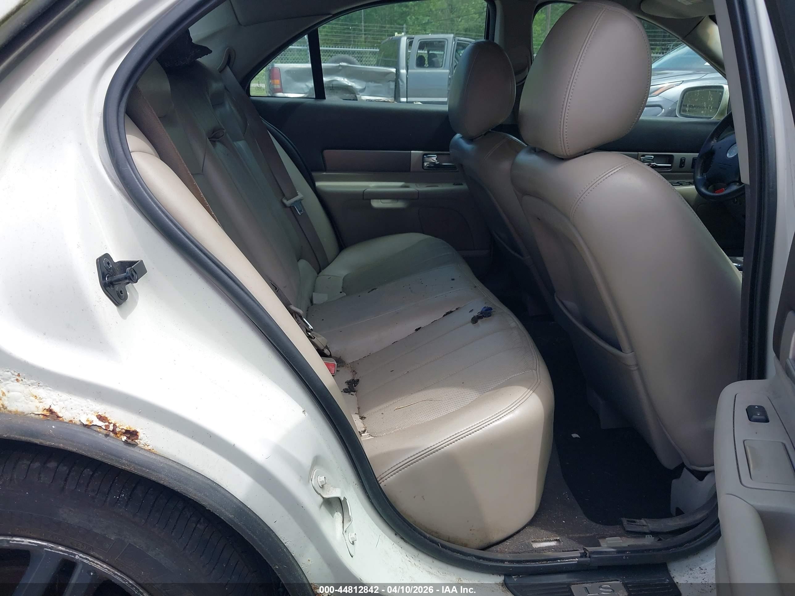 LINCOLN LS image 8